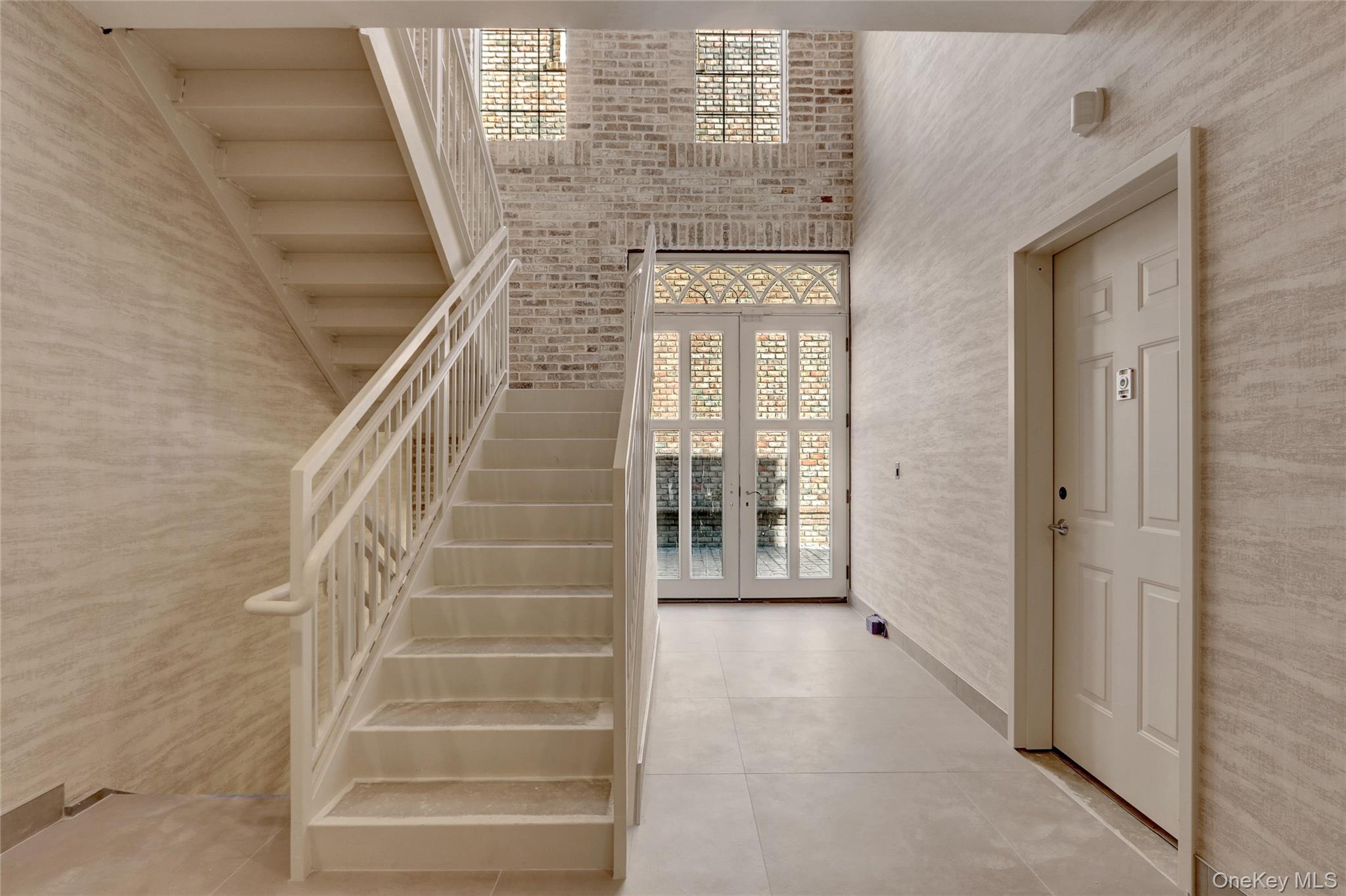610 Jericho Turnpike 608 Property Photo 12