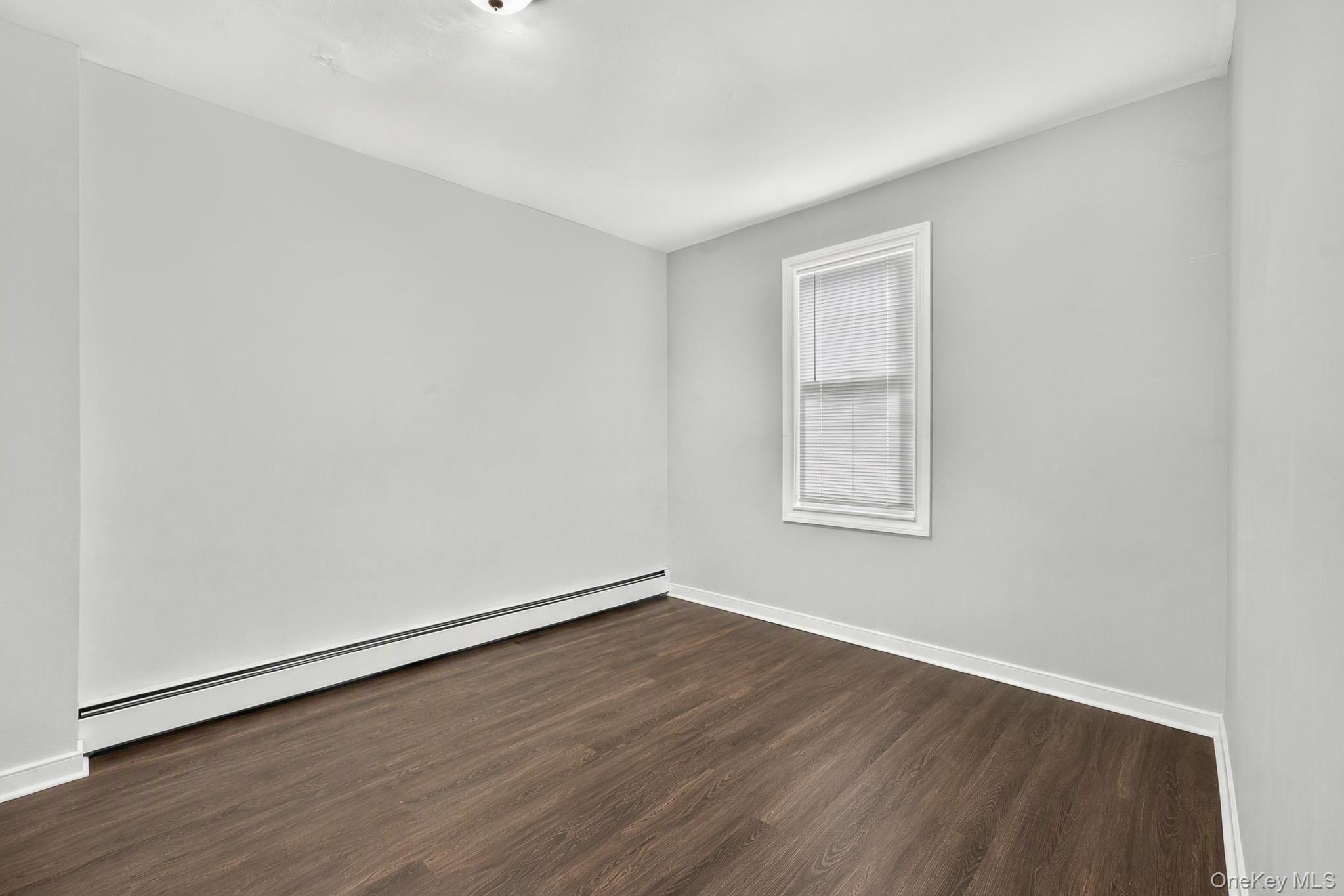 864 Fort Salonga Road Property Photo 11