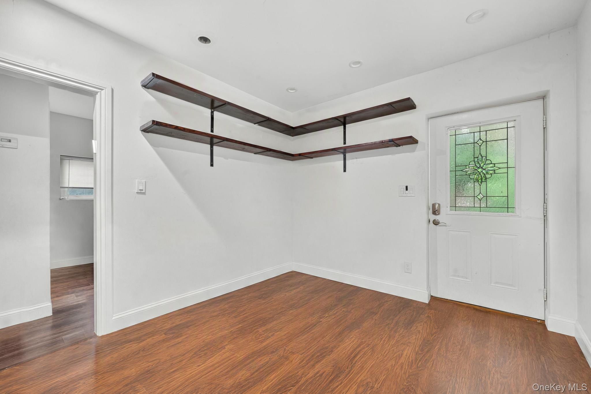 864 Fort Salonga Road Property Photo 26