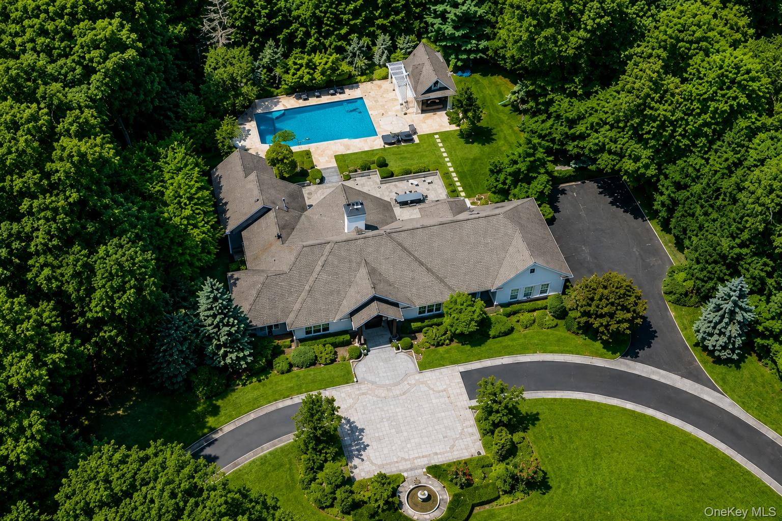 537 Split Rock Road Property Photo 1