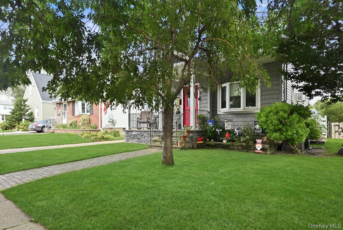 710 Premier Boulevard Property Photo 3