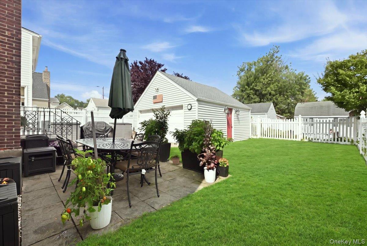 710 Premier Boulevard Property Photo 26