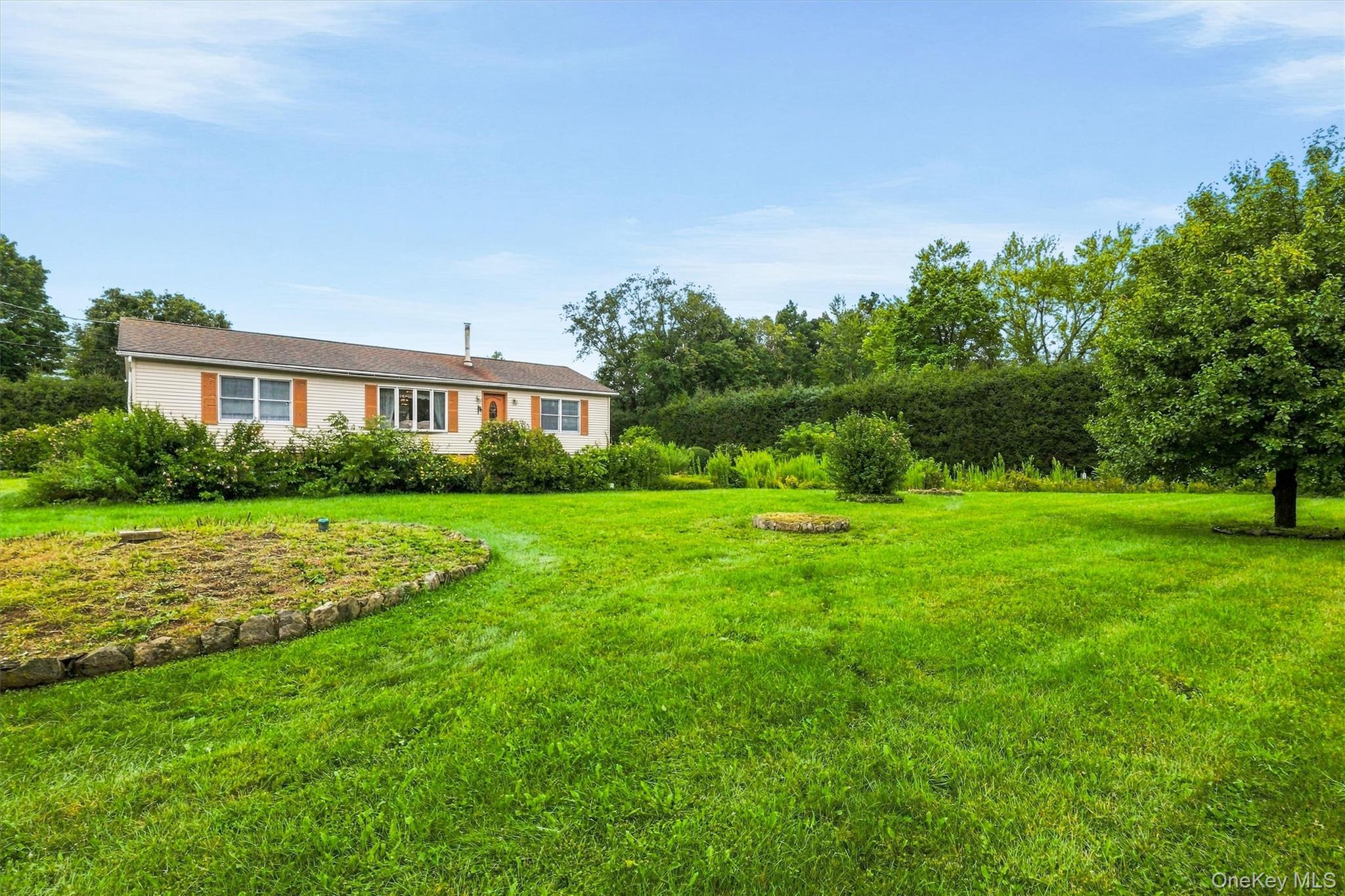 66 Reservoir Road Property Photo 4