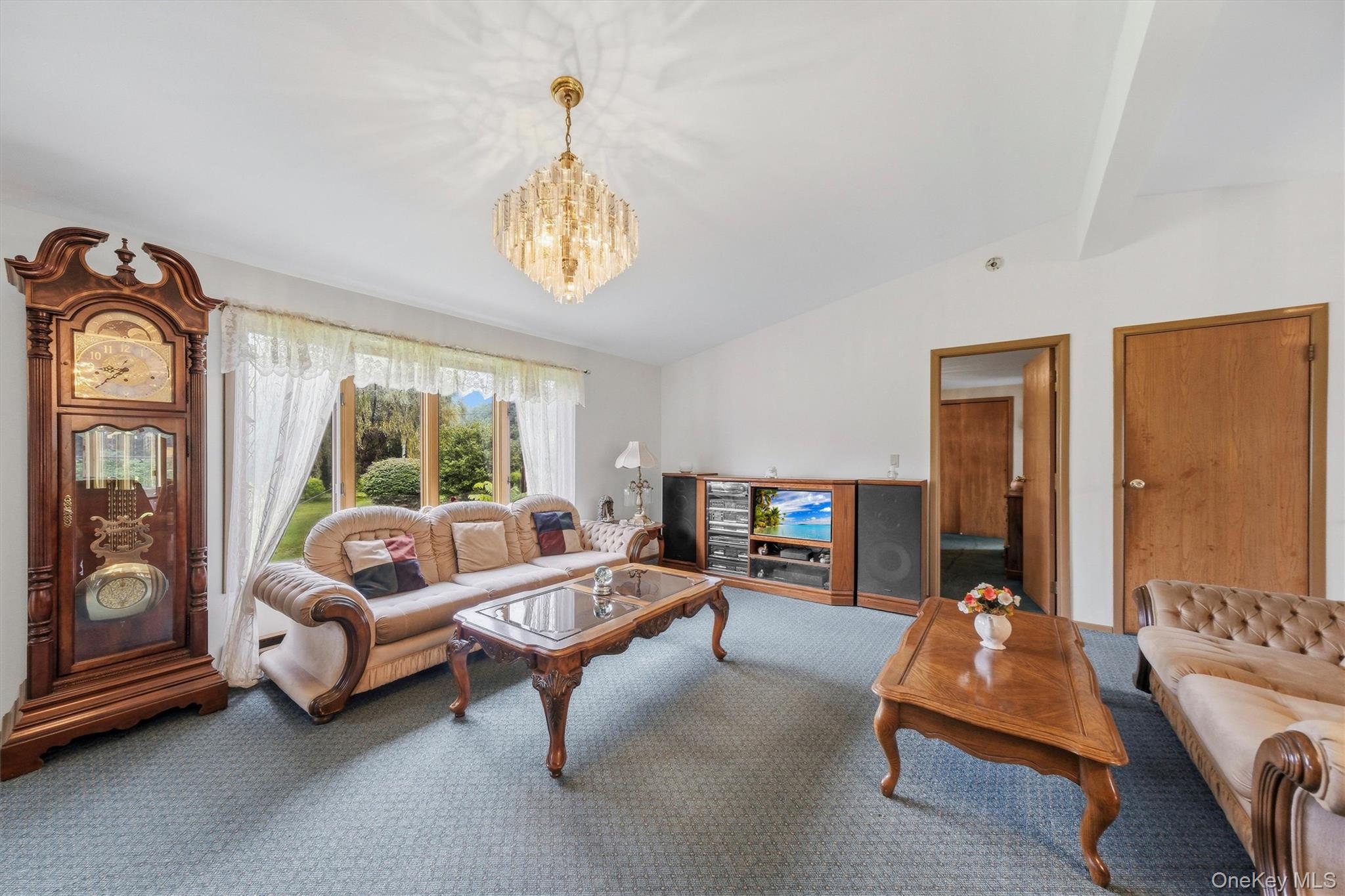 66 Reservoir Road Property Photo 9