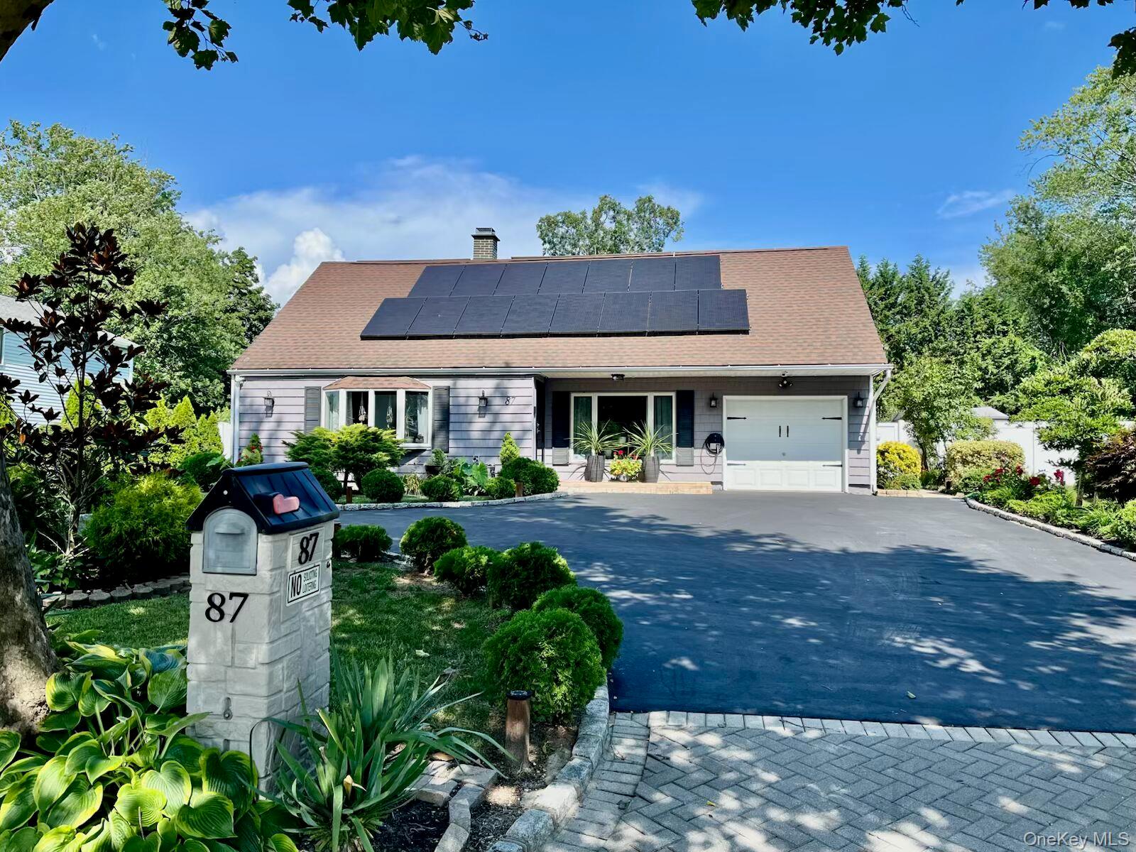 87 Matsunaye Drive Property Photo 3