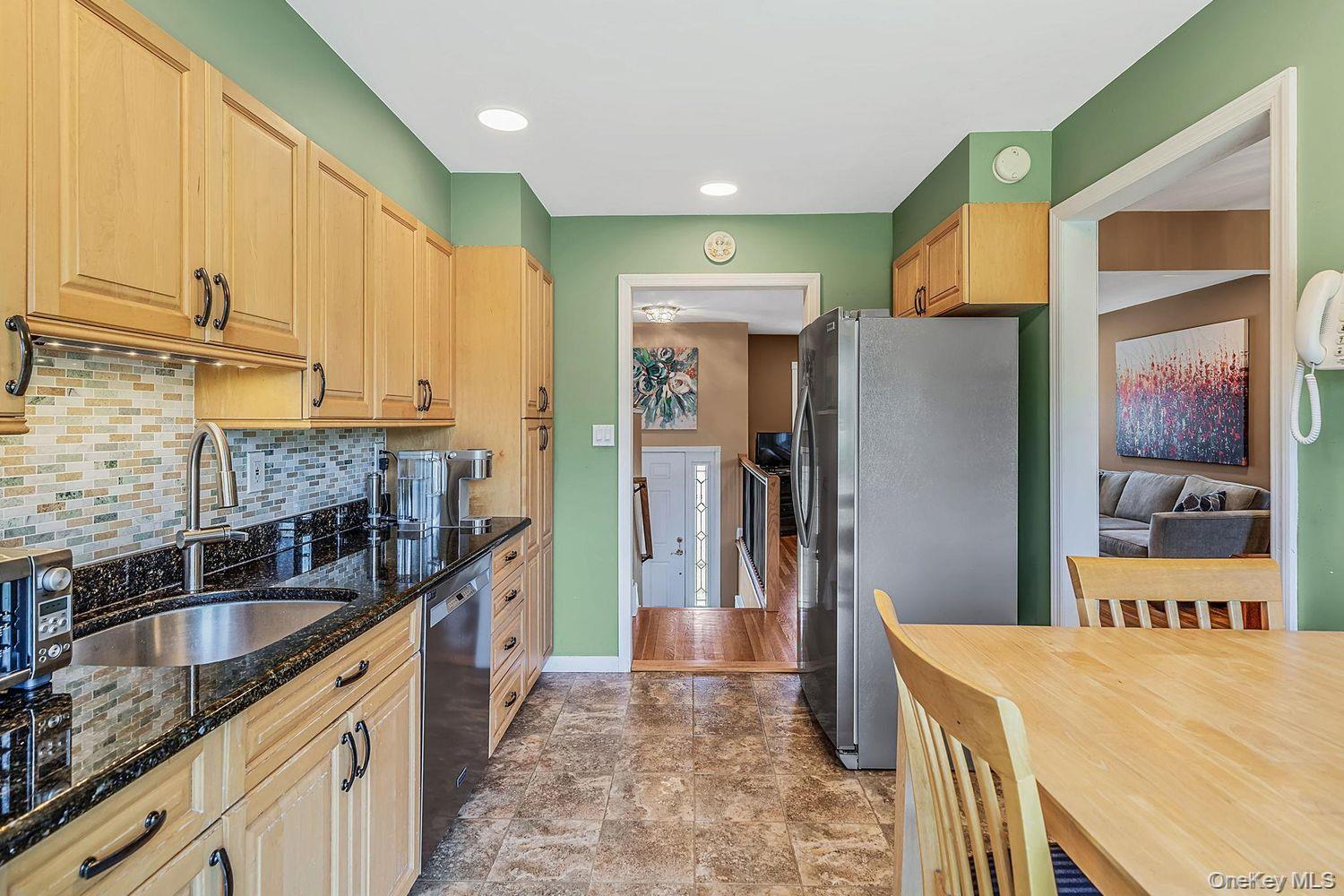 18 Brocton Lane Property Photo 7