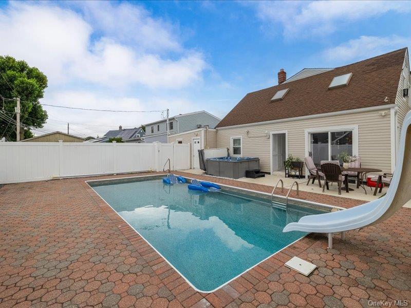 18 Old Farm Road Property Photo 29