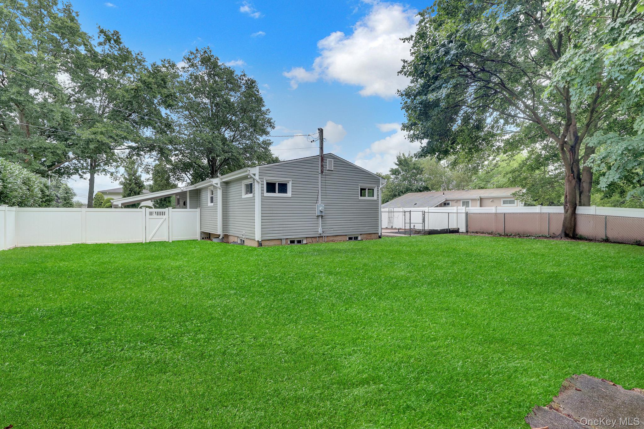 47 Hayrick Lane Property Photo 31