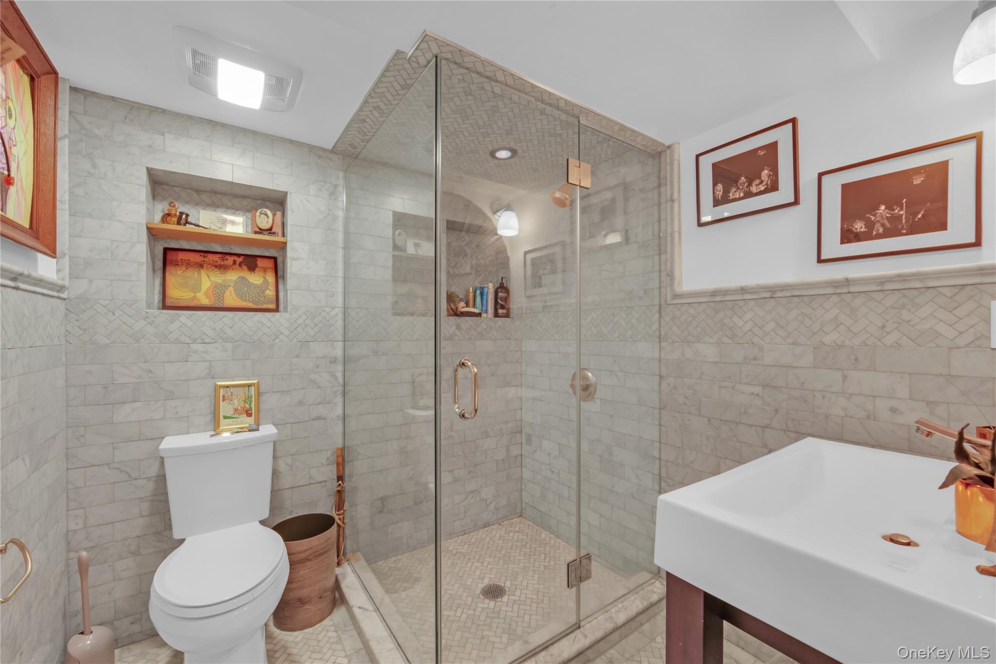 700 Dekalb Avenue Property Photo 20