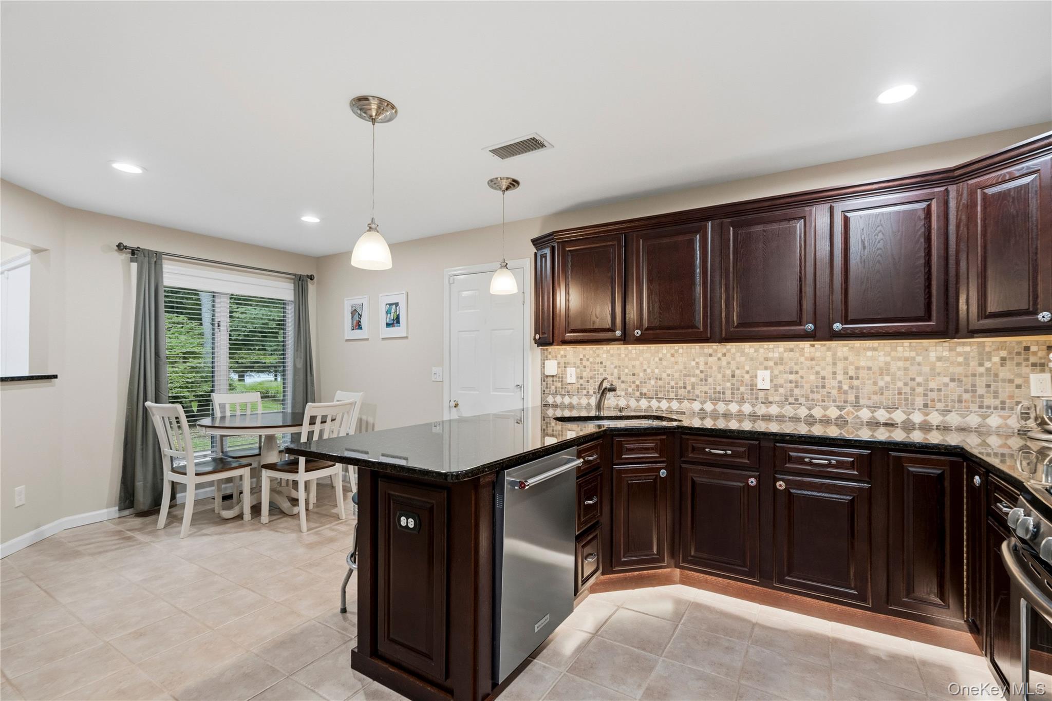 1 Gerriet Court Property Photo 14