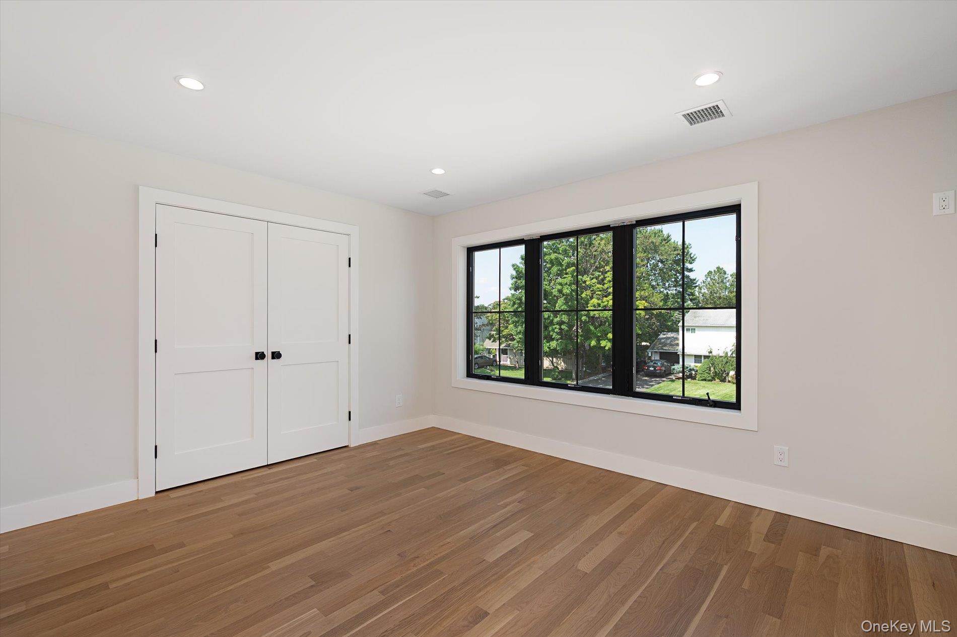 11 Forest Lane Property Photo 17