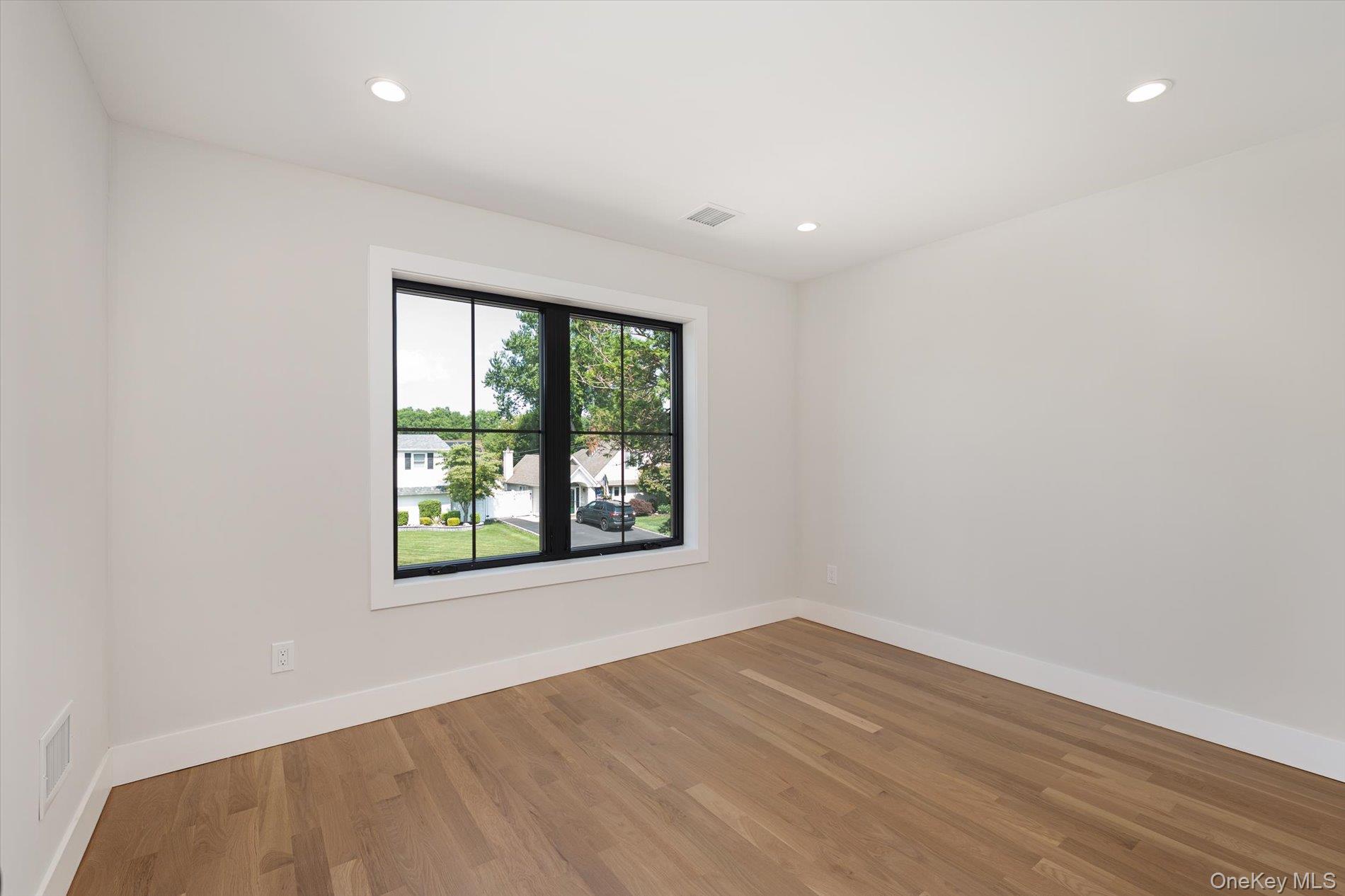 11 Forest Lane Property Photo 18
