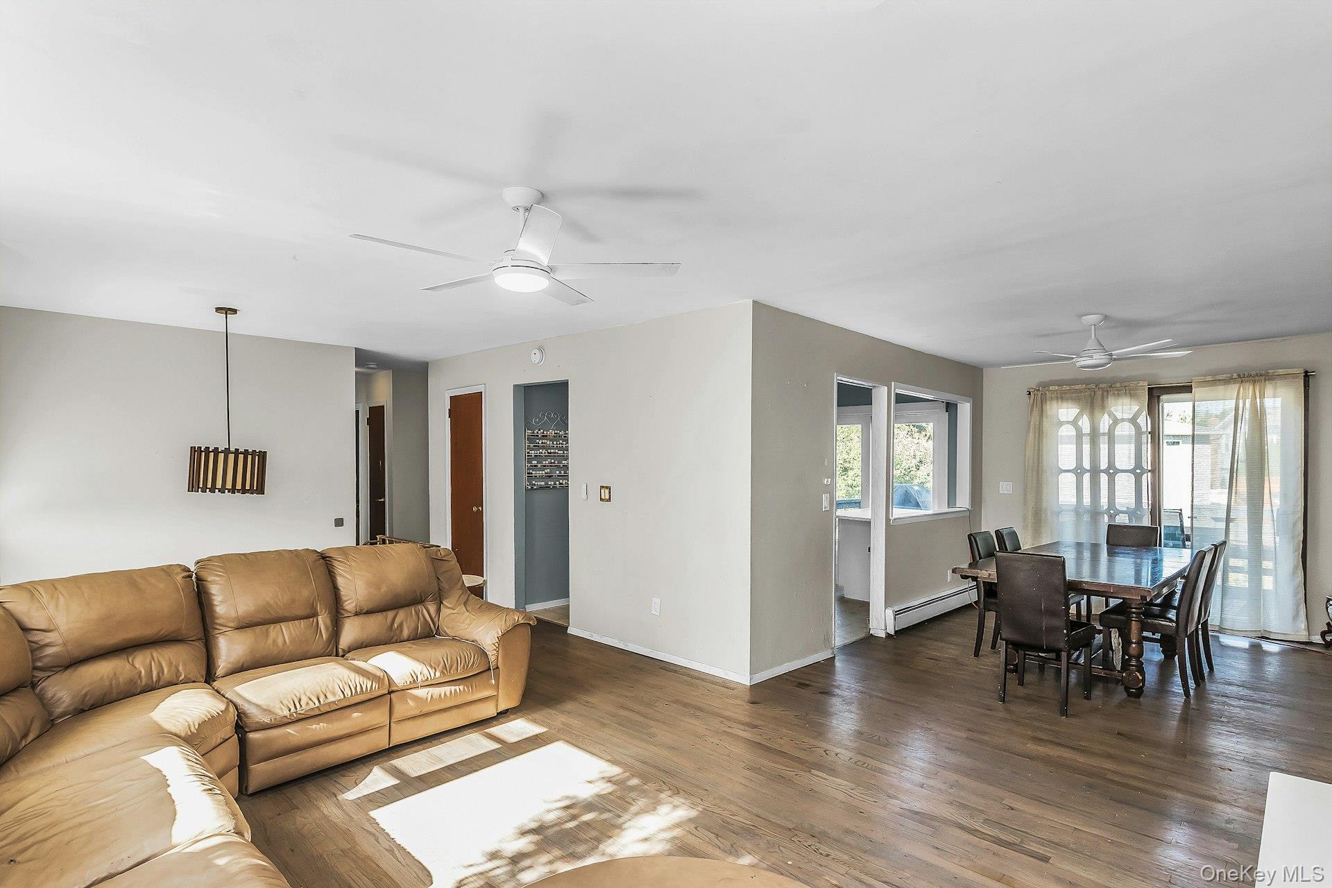 1 Karen Court Property Photo 2