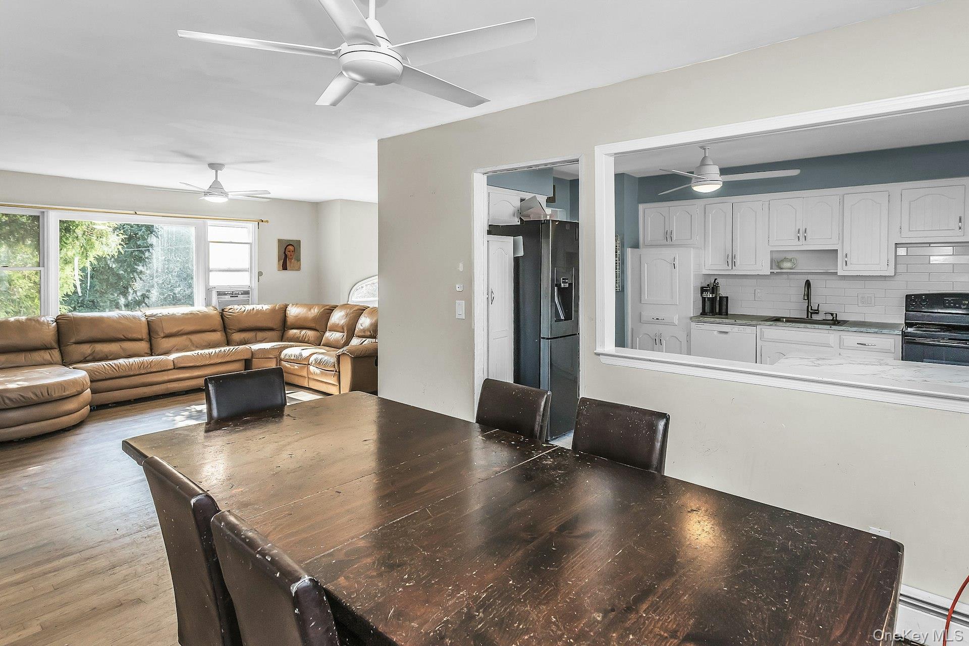 1 Karen Court Property Photo 4