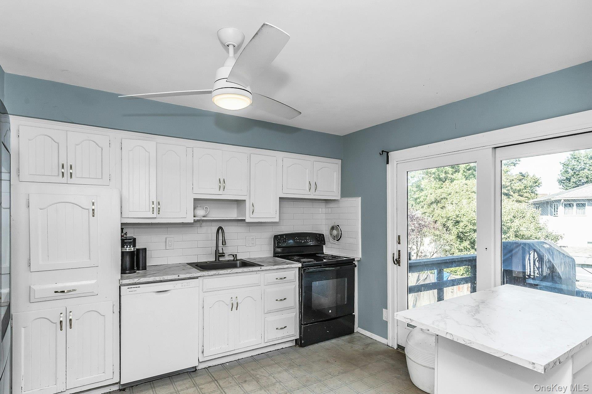 1 Karen Court Property Photo 5