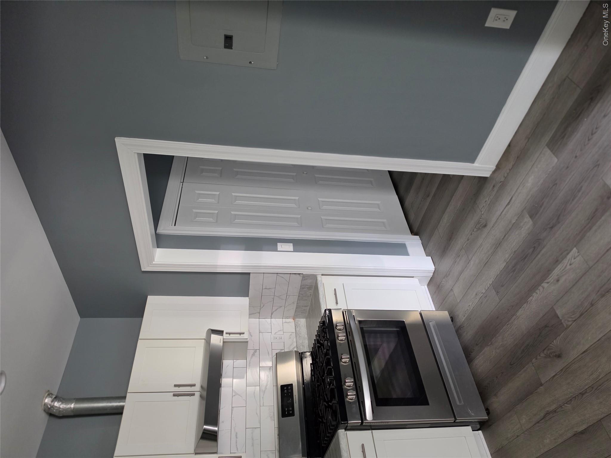 11 White Plains Avenue 1e Property Photo 6