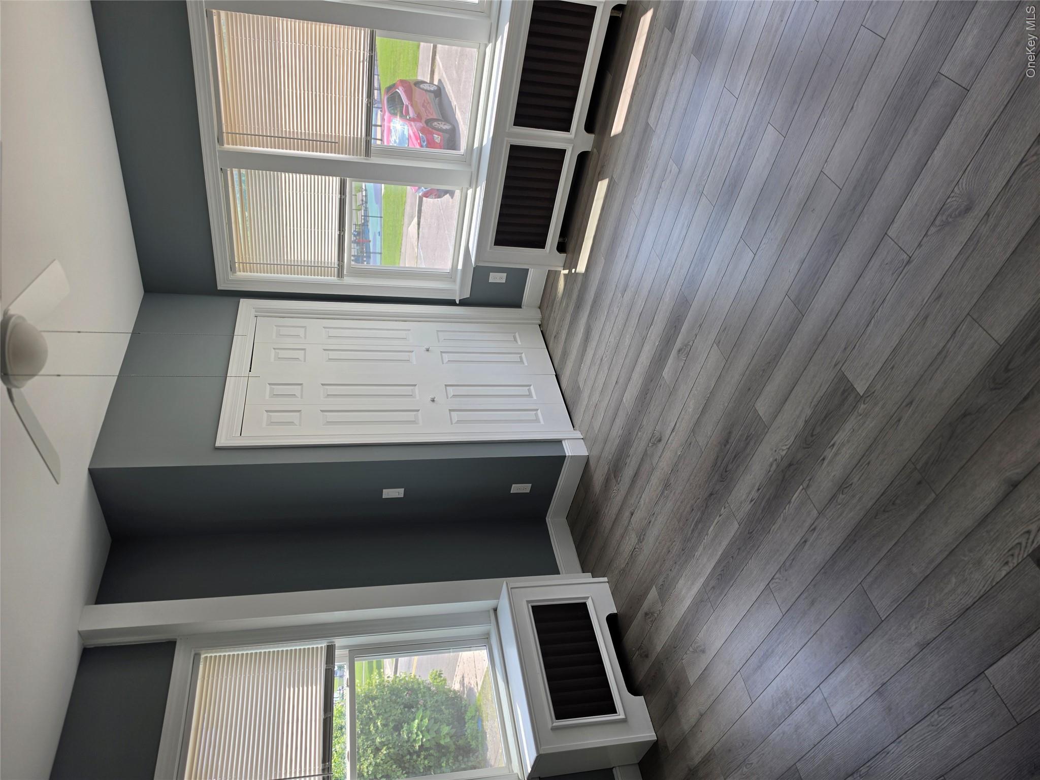 11 White Plains Avenue 1e Property Photo 13
