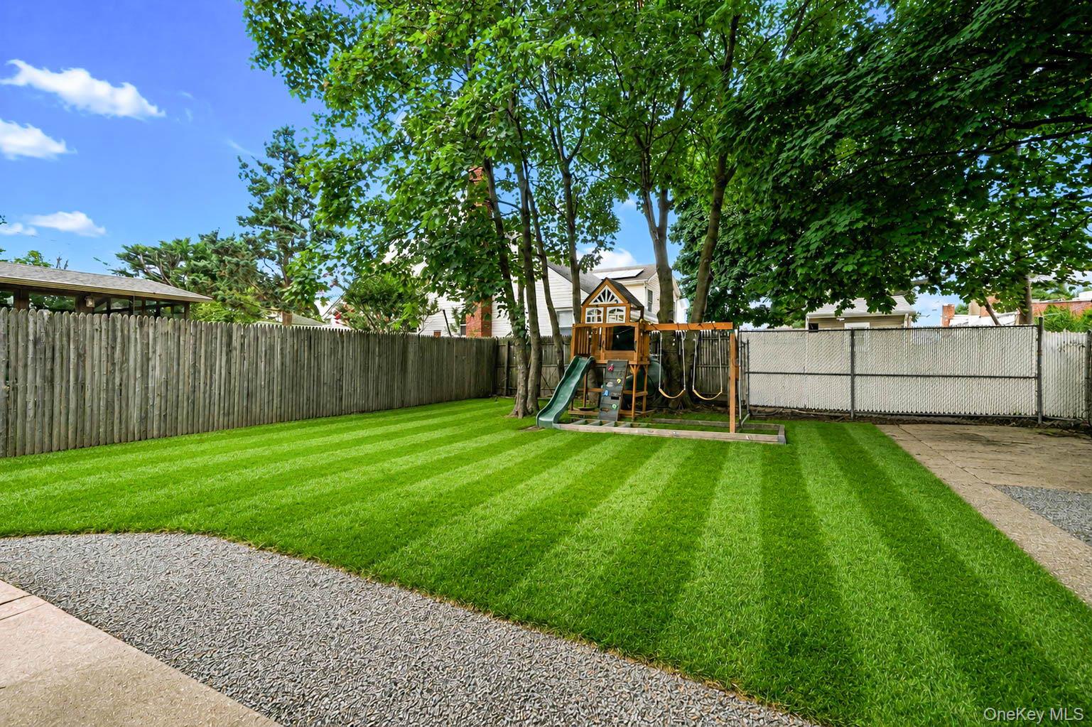 263 Valcour Avenue Property Photo 5