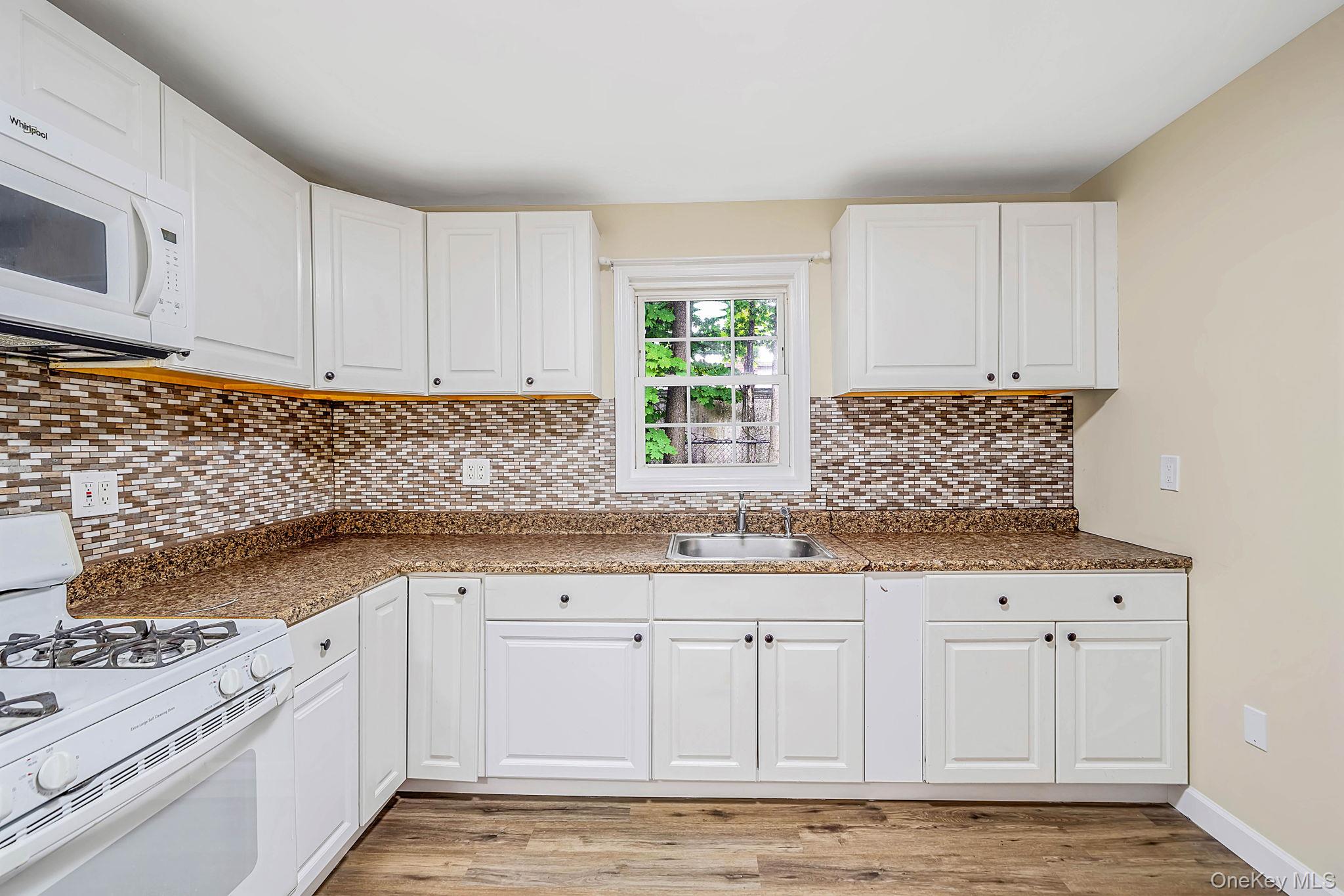 263 Valcour Avenue Property Photo 23