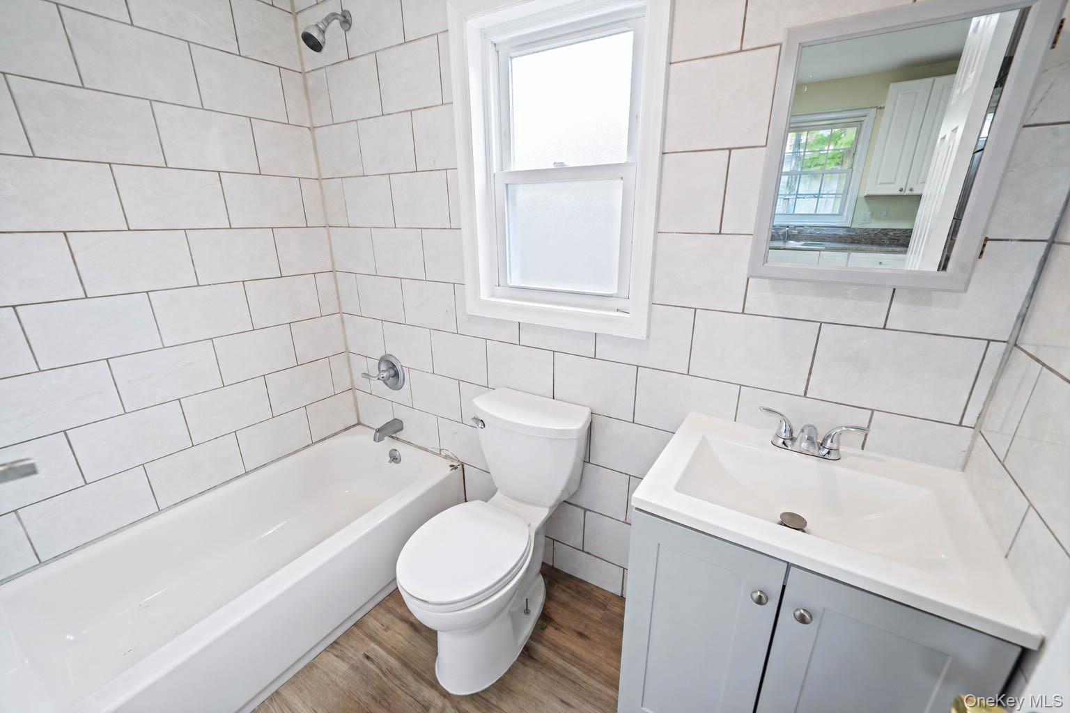 263 Valcour Avenue Property Photo 30