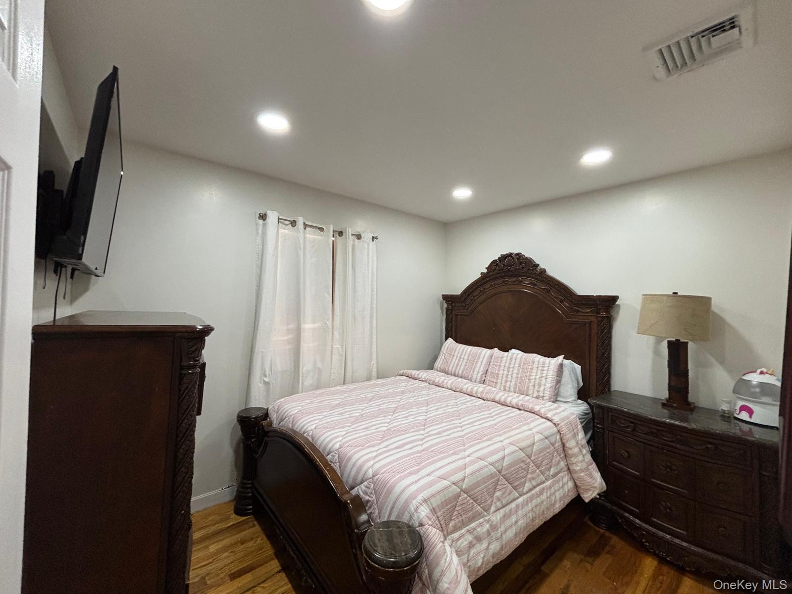 93 Peters Avenue Property Photo 9
