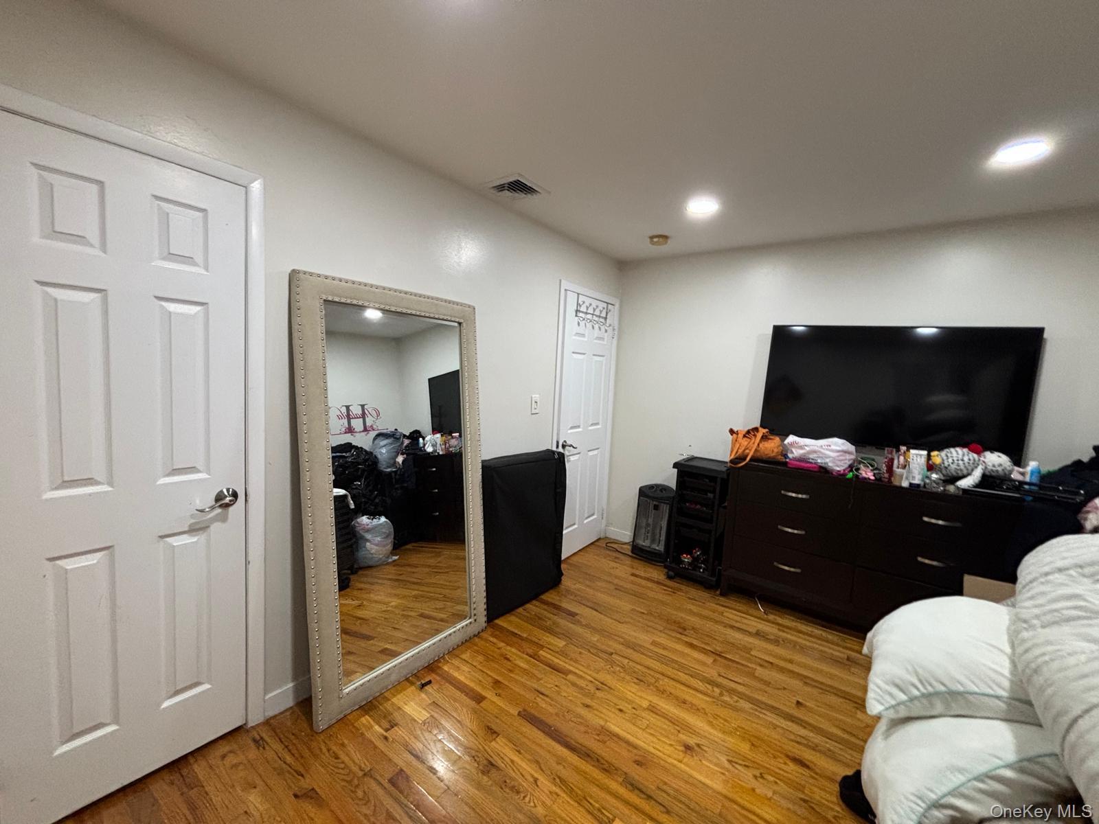 93 Peters Avenue Property Photo 11