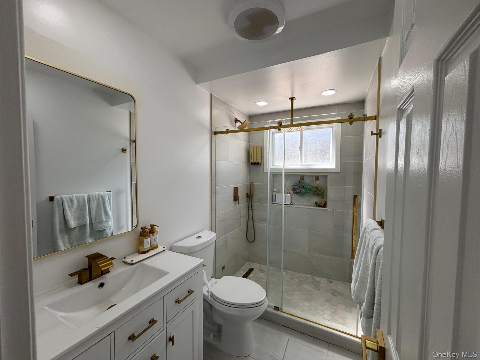 93 Peters Avenue Property Photo 16