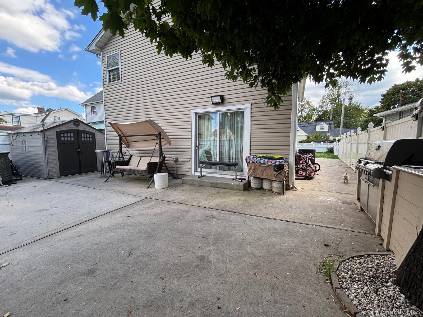 93 Peters Avenue Property Photo 17