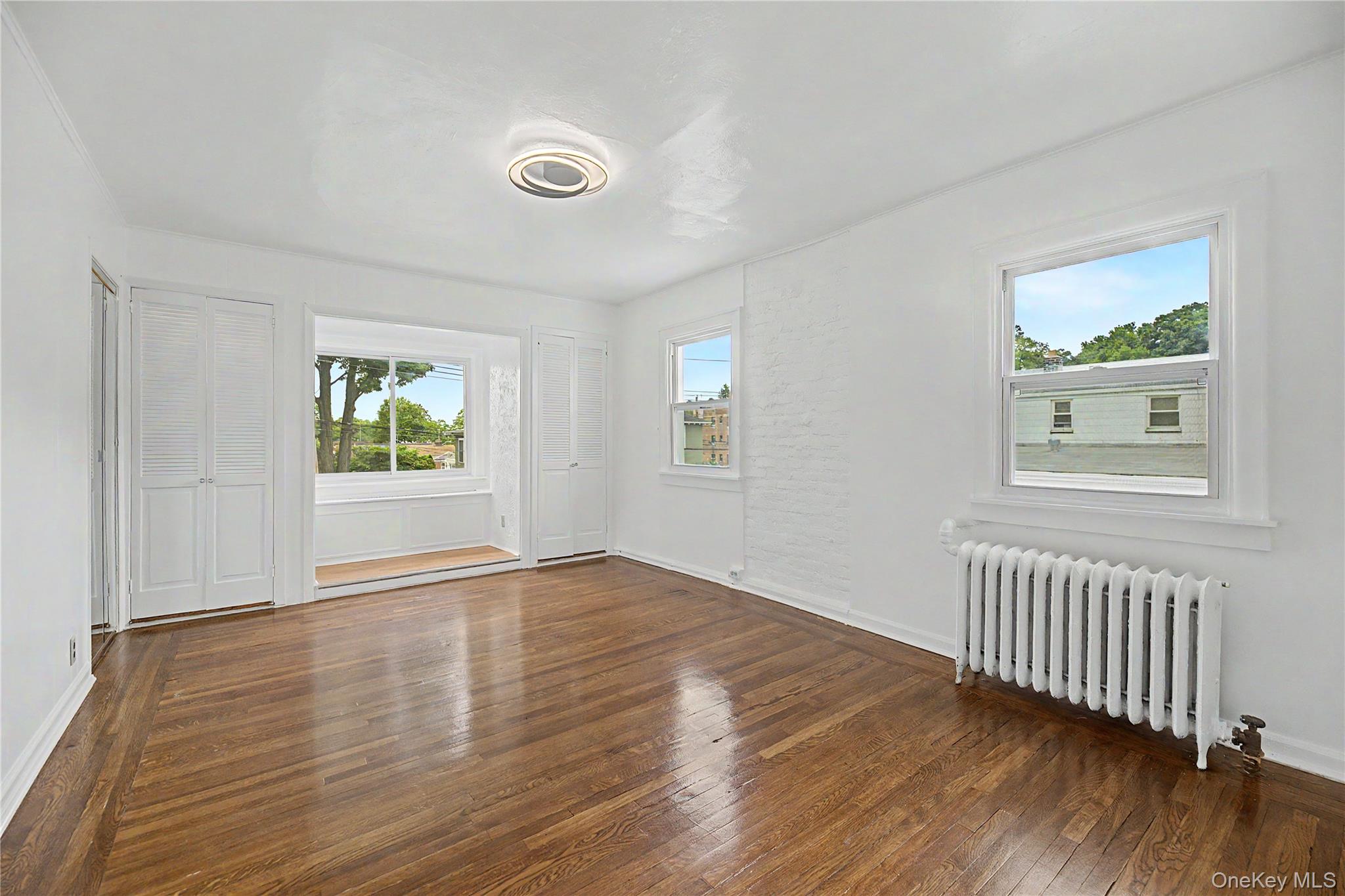 25 Longmeadow Road Property Photo 22