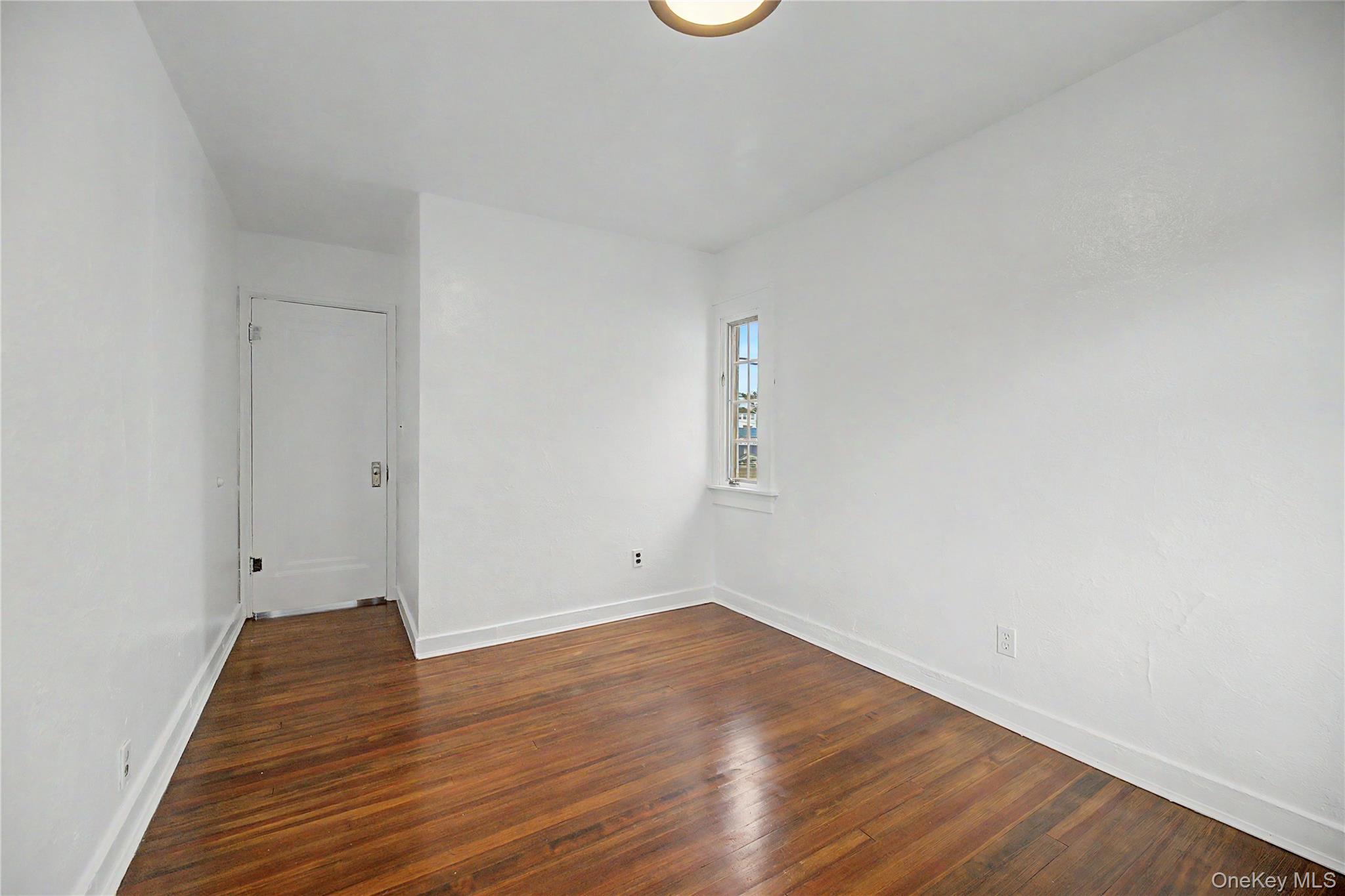 25 Longmeadow Road Property Photo 30