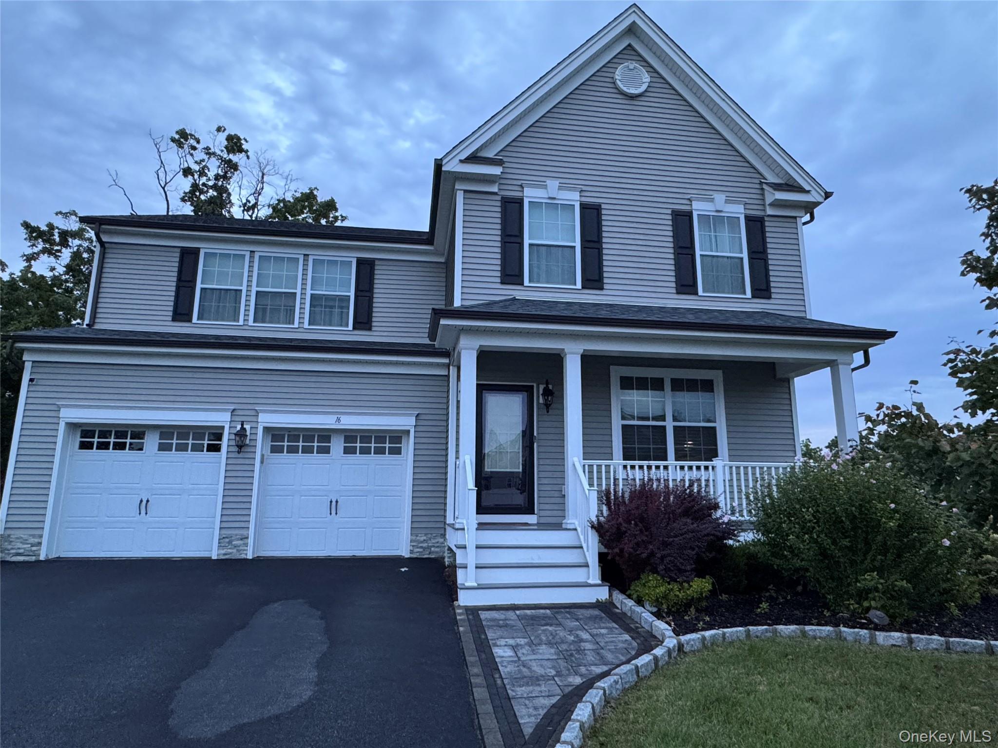 16 Boxwood Road Property Photo 1