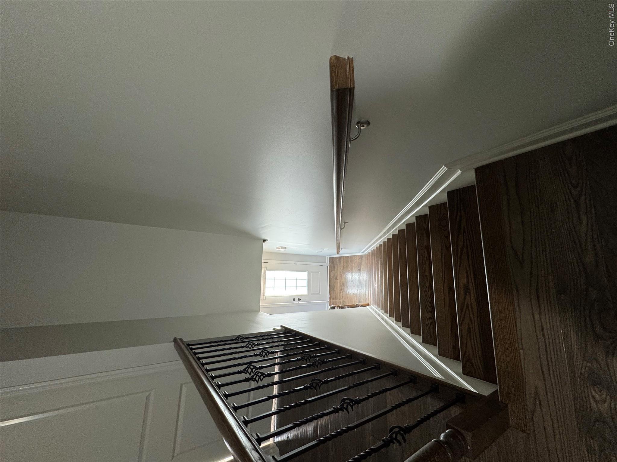 16 Boxwood Road Property Photo 9