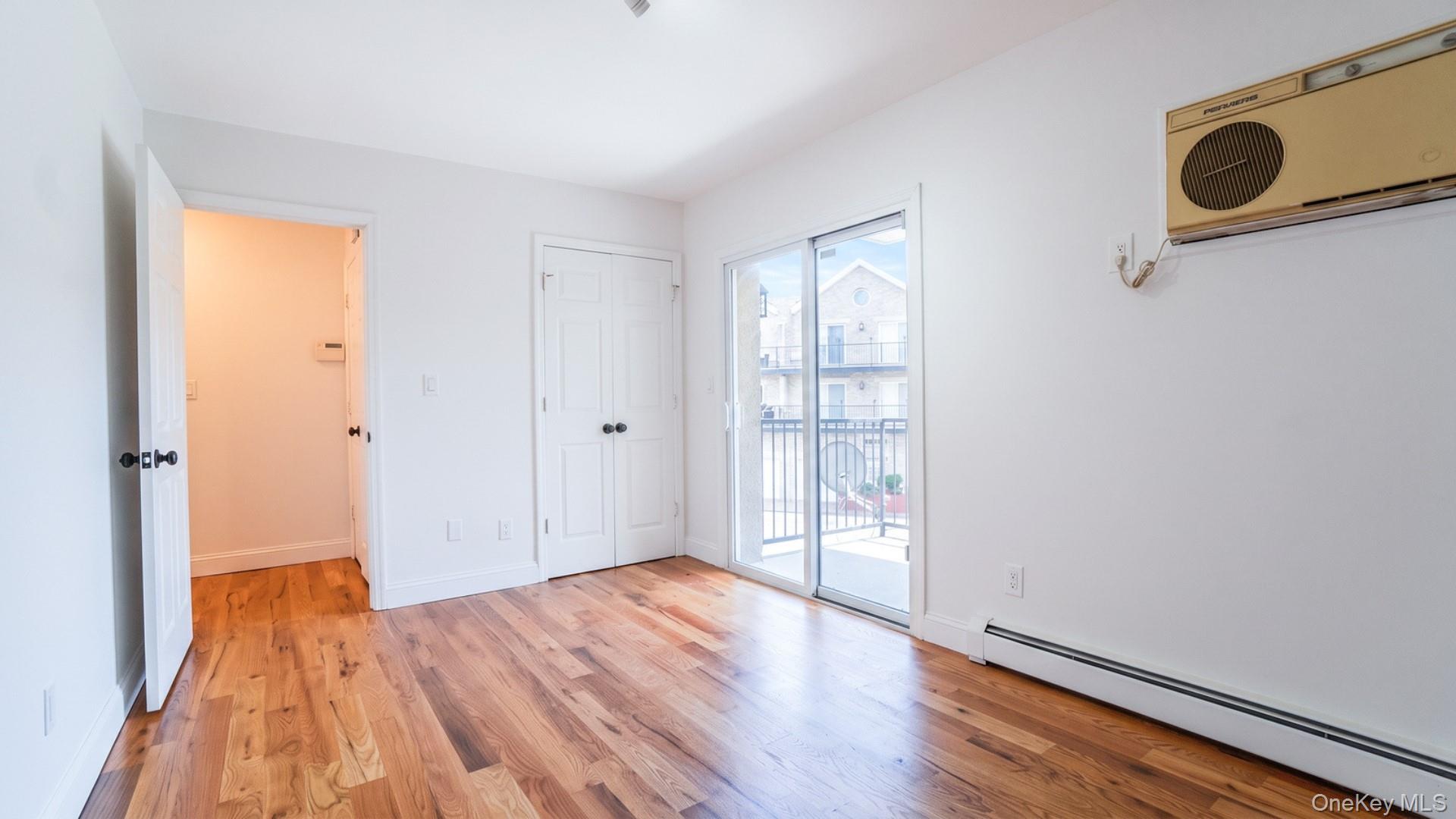 24 Pennyfield Avenue 2c Property Photo 14