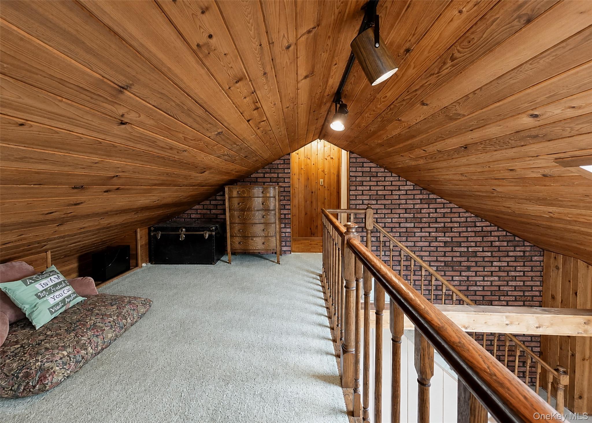 823 5th Street Property Photo 14