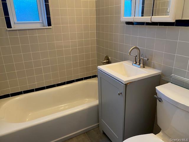 264-25 Langston Avenue A-1 Property Photo 10