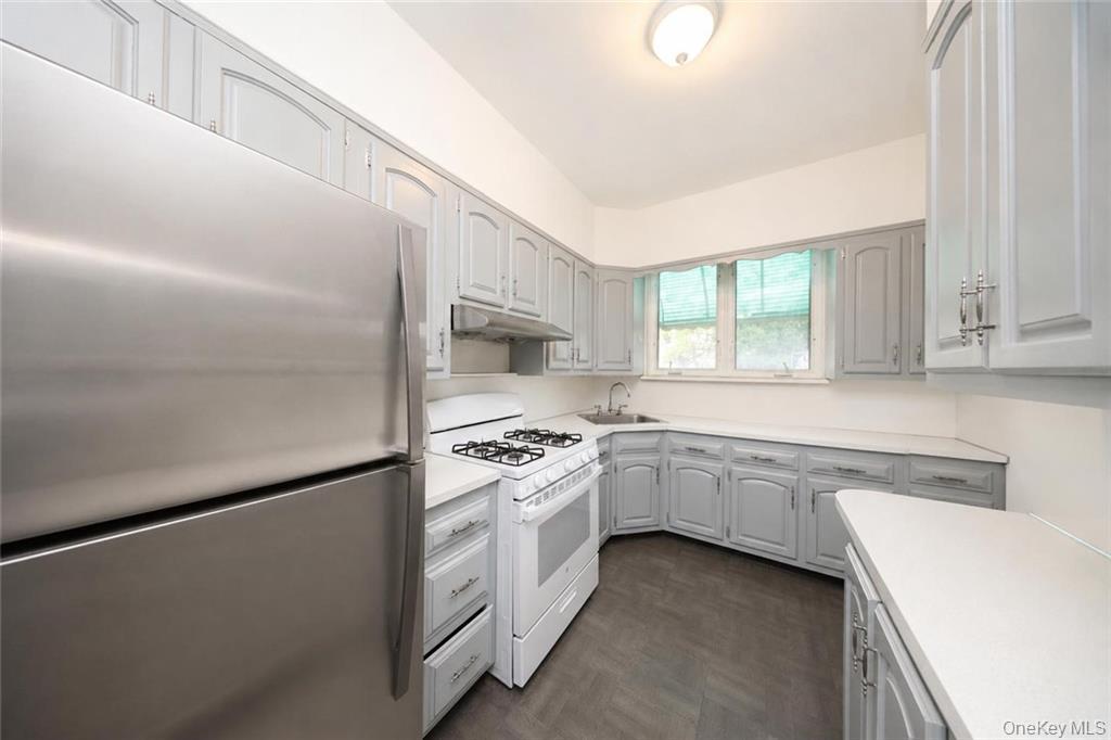2118 E 26th Street Property Photo 10