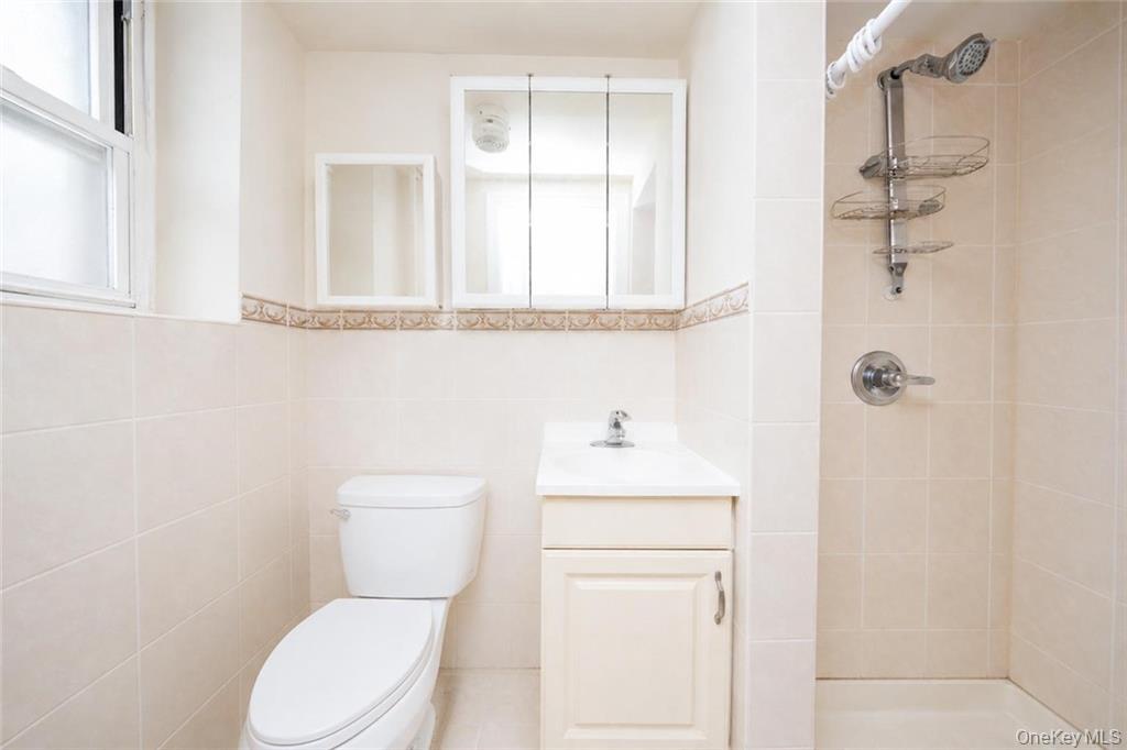 2118 E 26th Street Property Photo 25