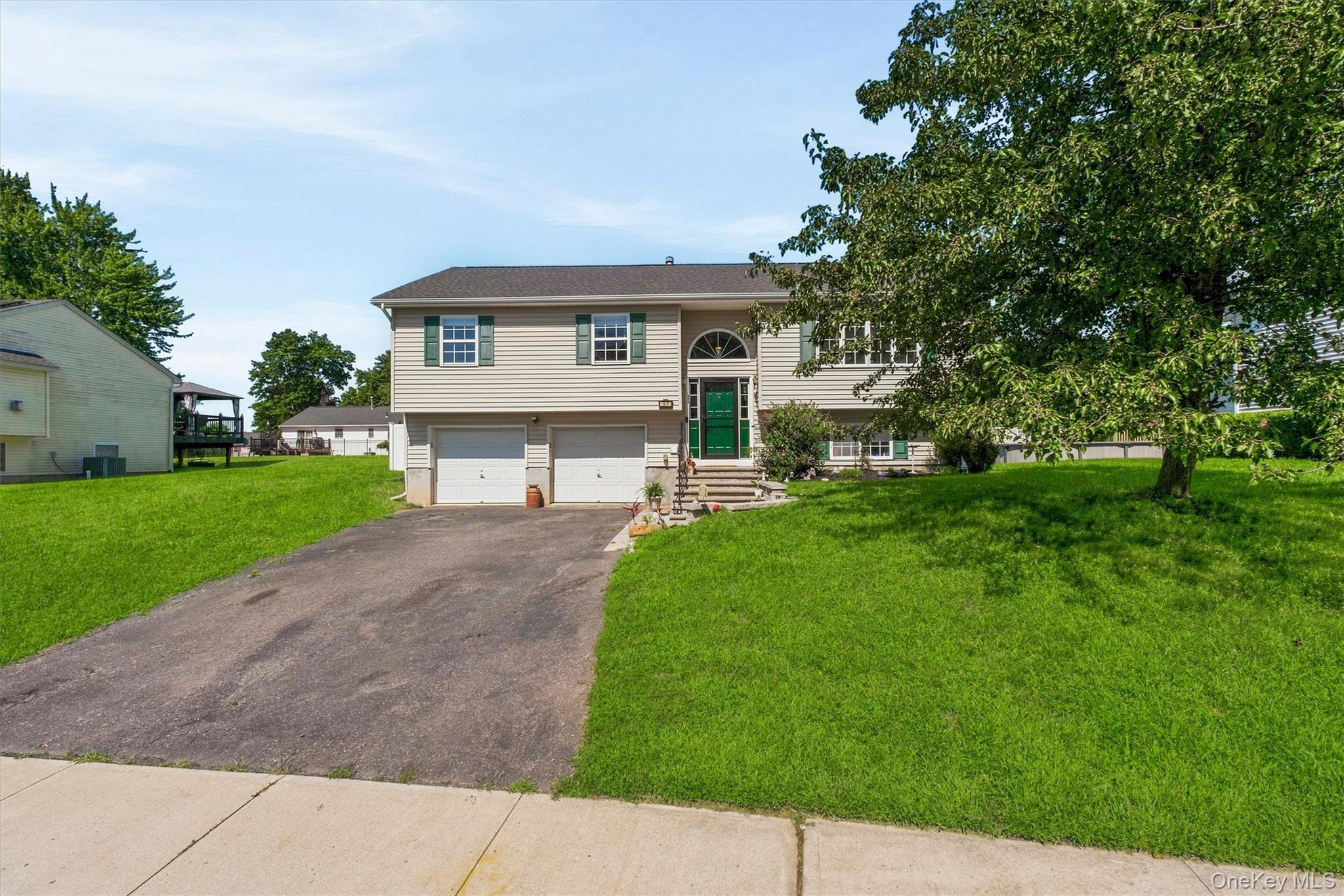 17 Princeton Drive Property Photo 43
