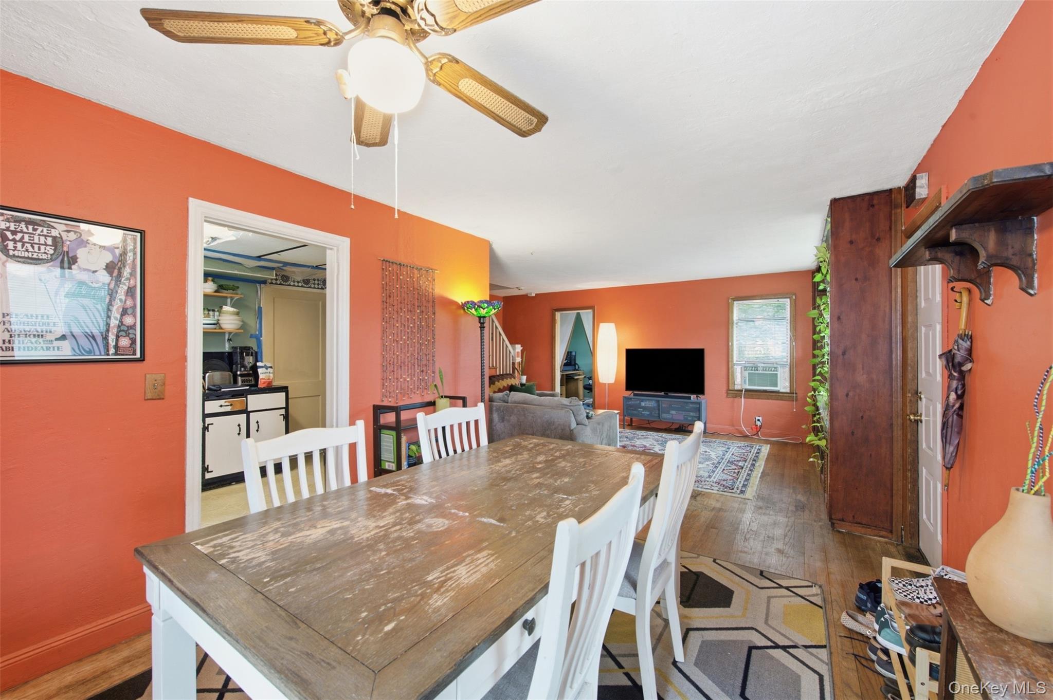 210 Greenlawn Terrace Property Photo 10