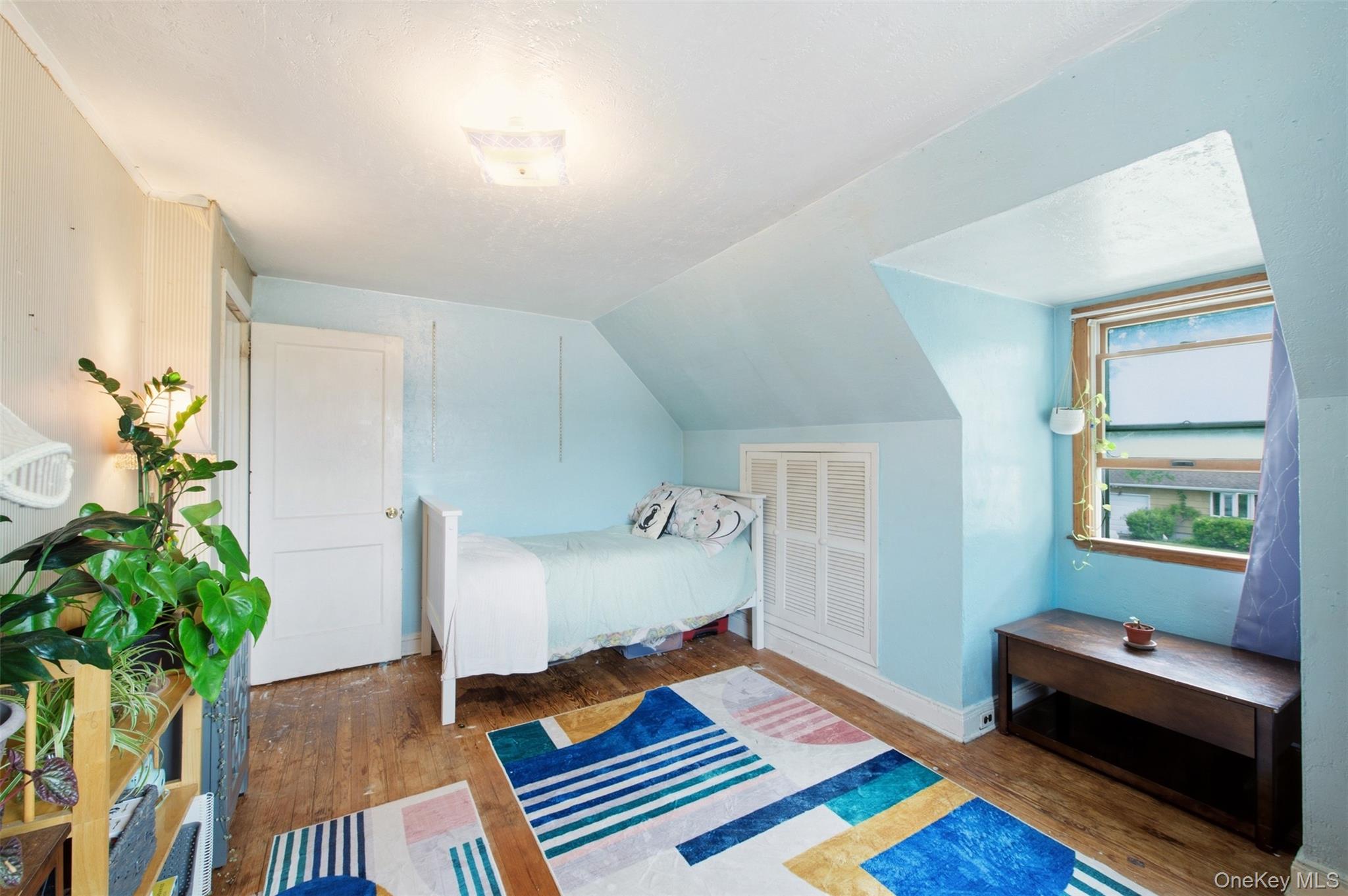 210 Greenlawn Terrace Property Photo 17