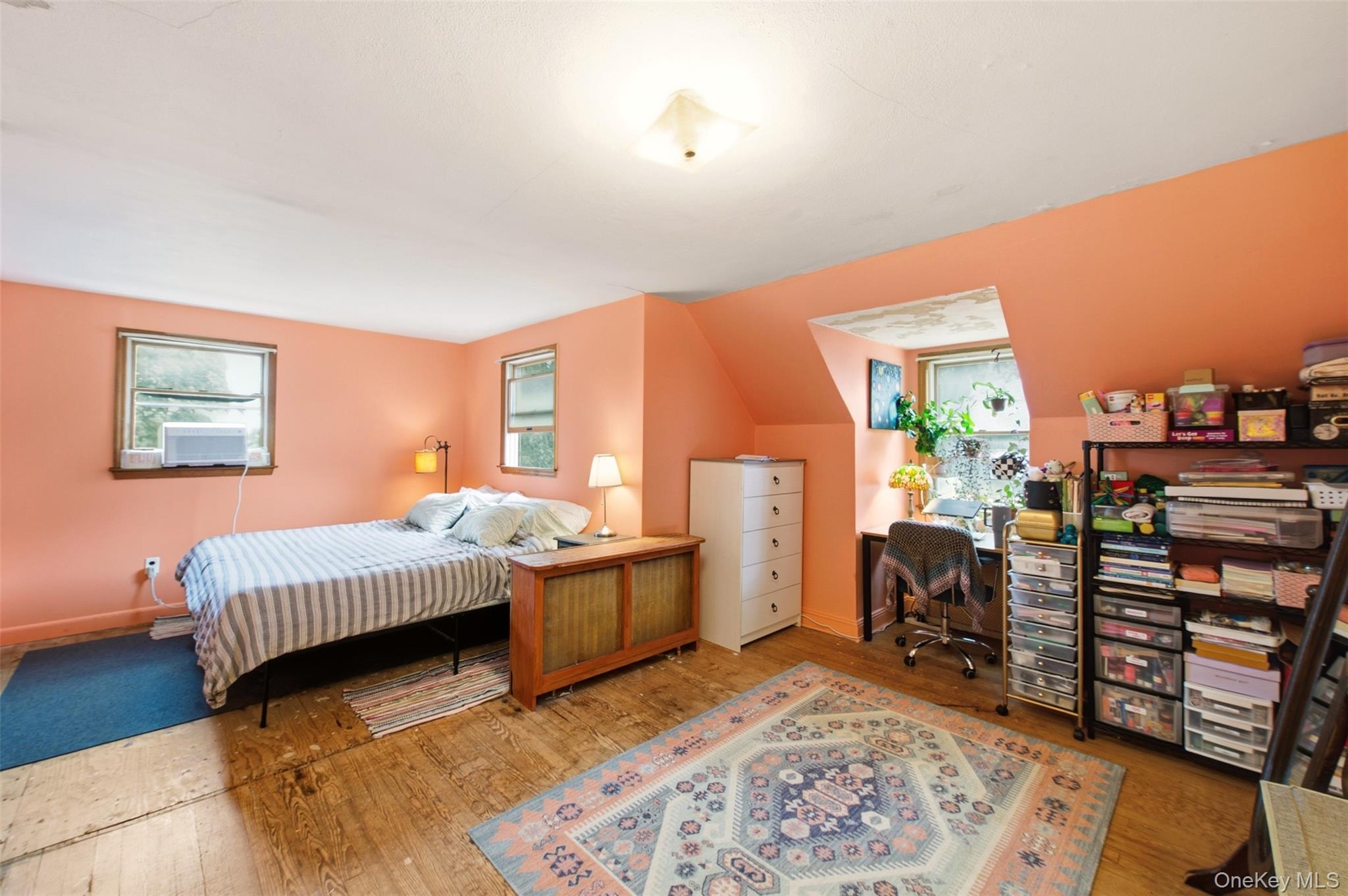 210 Greenlawn Terrace Property Photo 20