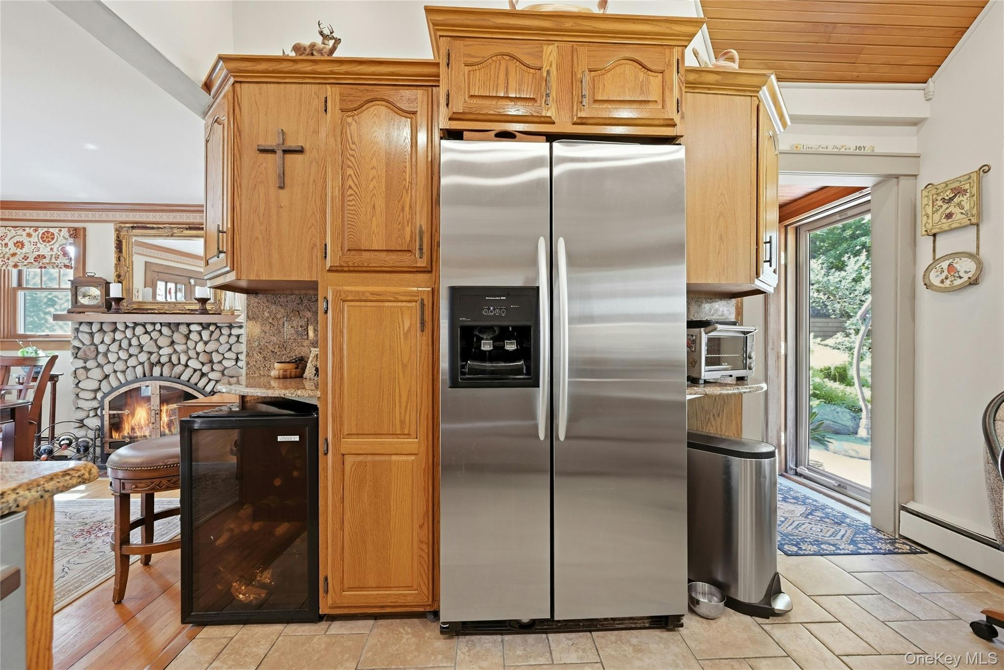2064 N Country Road Property Photo 14