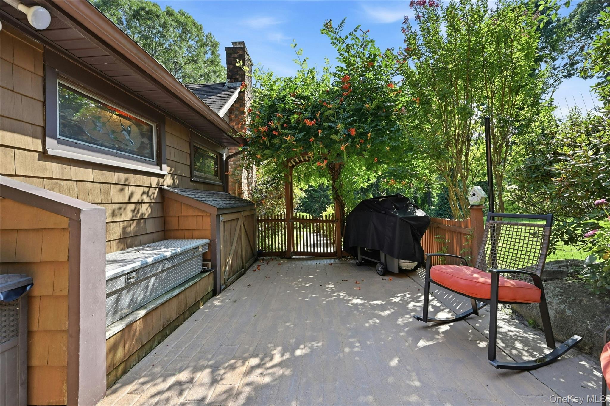 2064 N Country Road Property Photo 33