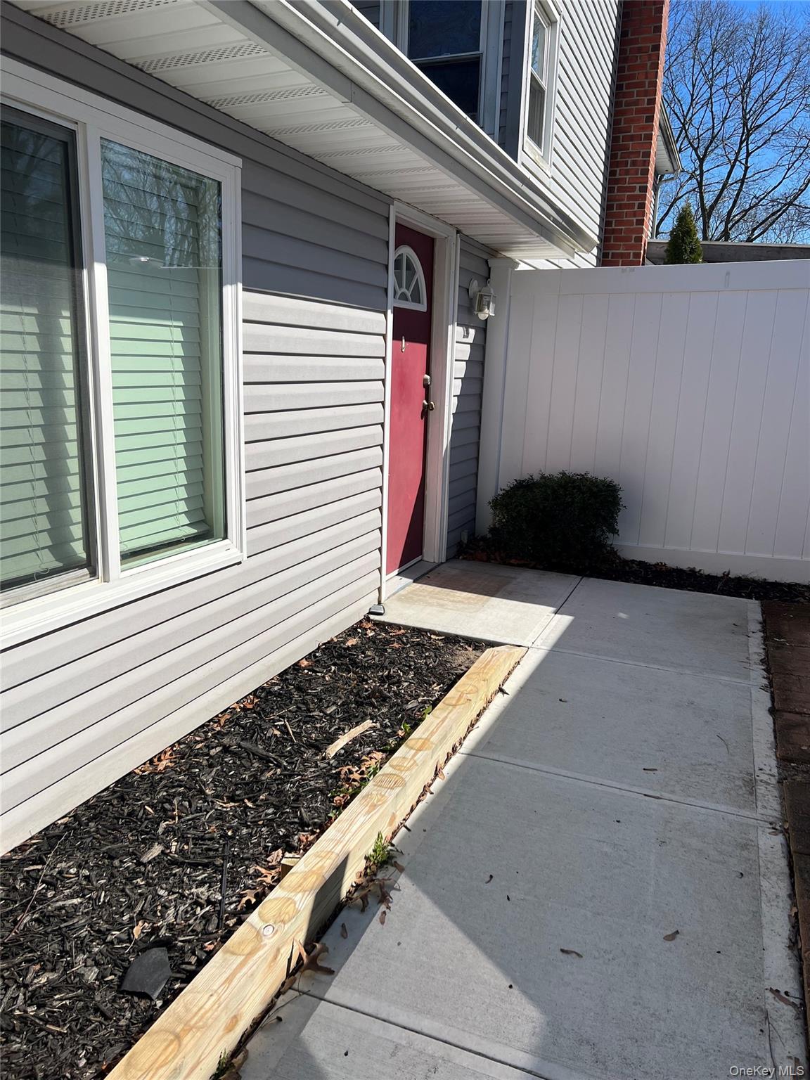 278 Swan Lake Drive Property Photo 1