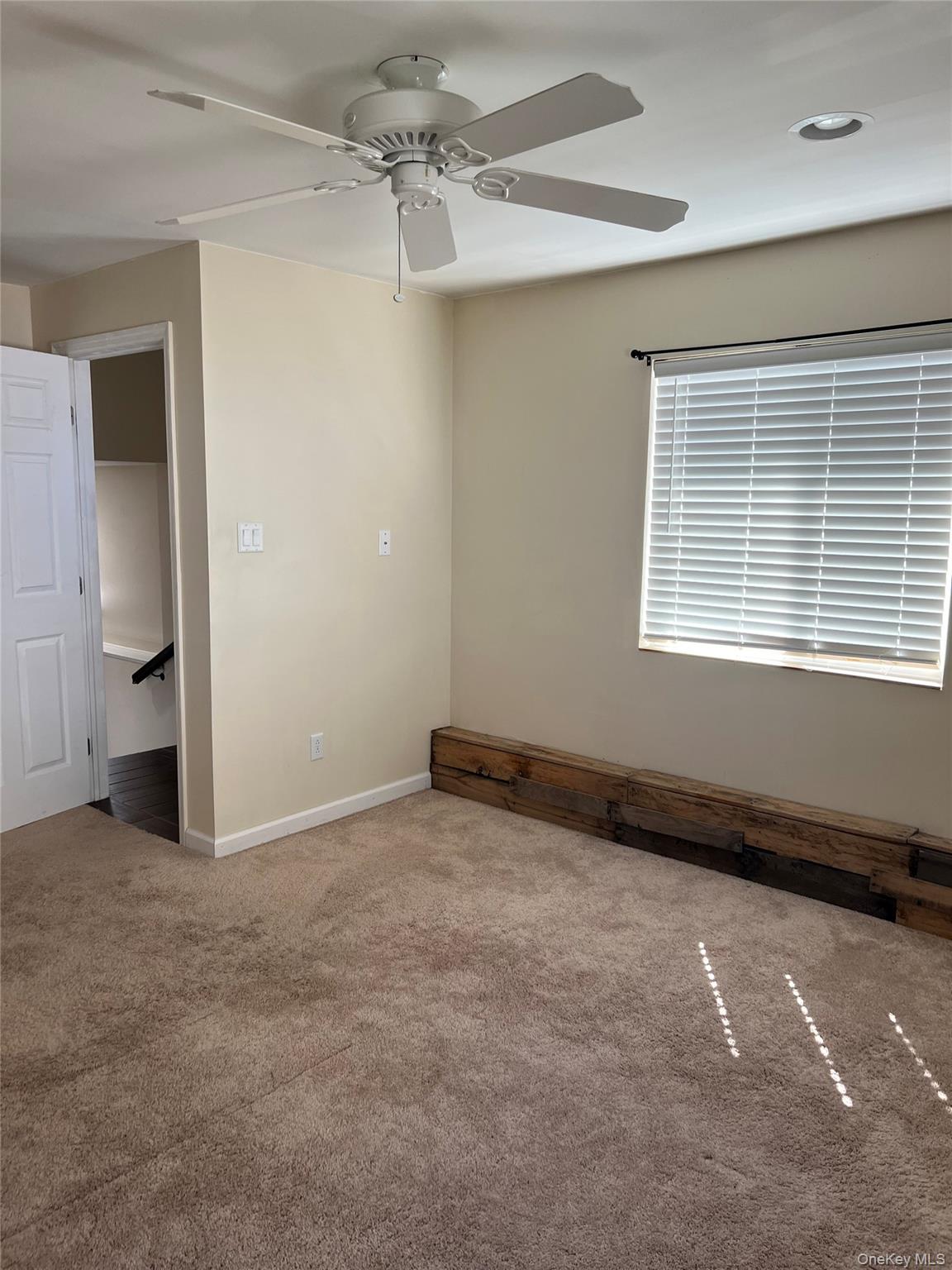 278 Swan Lake Drive Property Photo 4