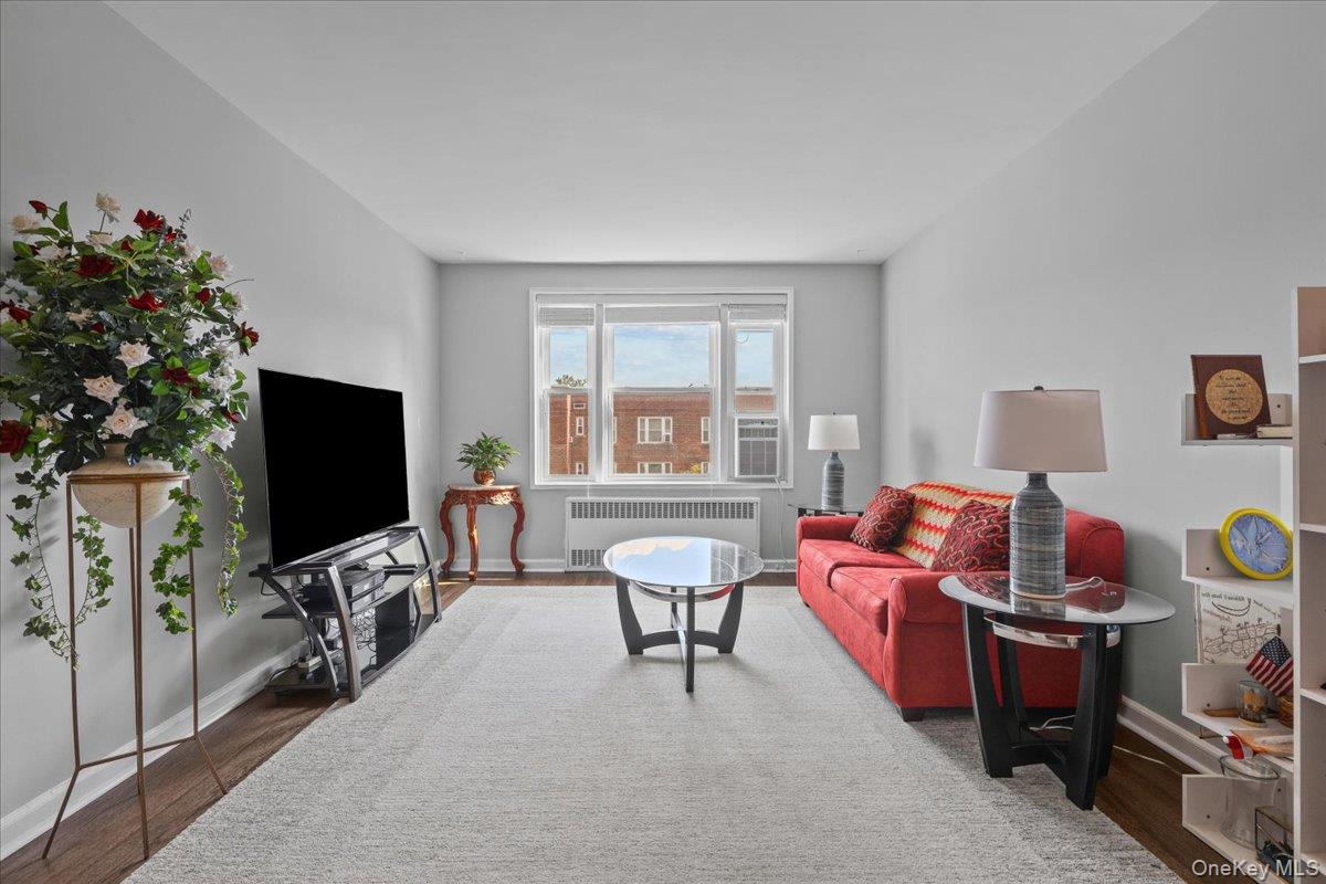 101 Old Mamaroneck Road 3c7 Property Photo 2