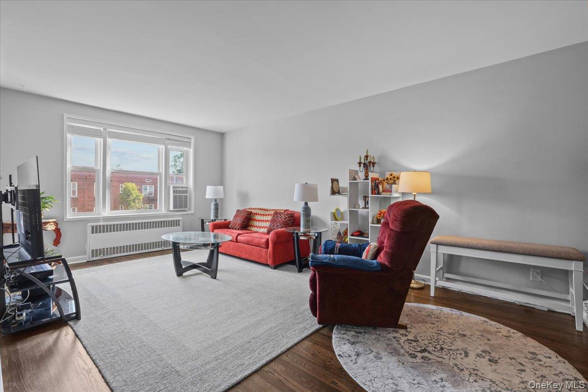 101 Old Mamaroneck Road 3c7 Property Photo 3