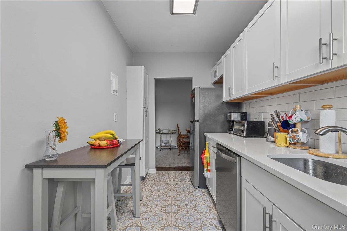 101 Old Mamaroneck Road 3c7 Property Photo 8
