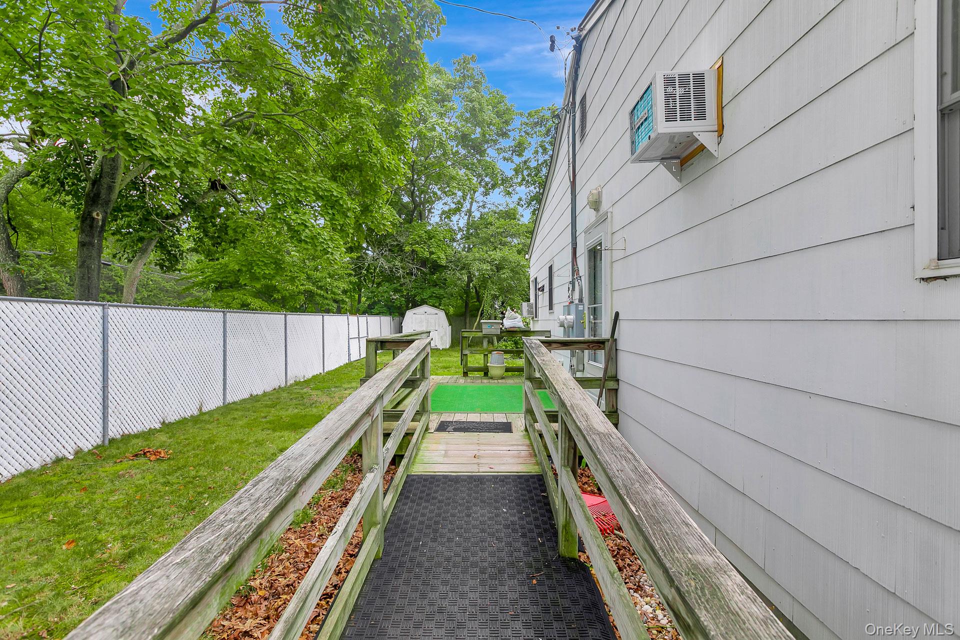 4 Brooktree Court Property Photo 1