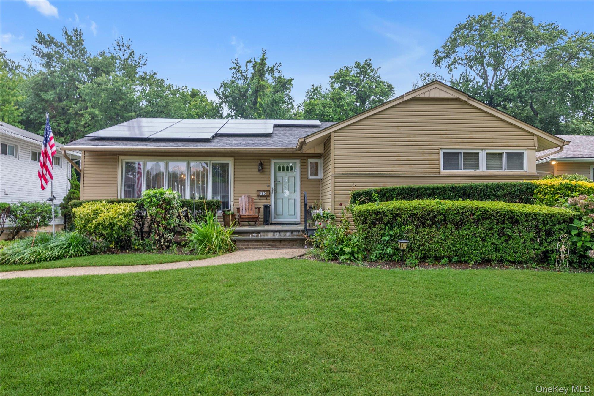 480 Richmond Road Property Photo 1